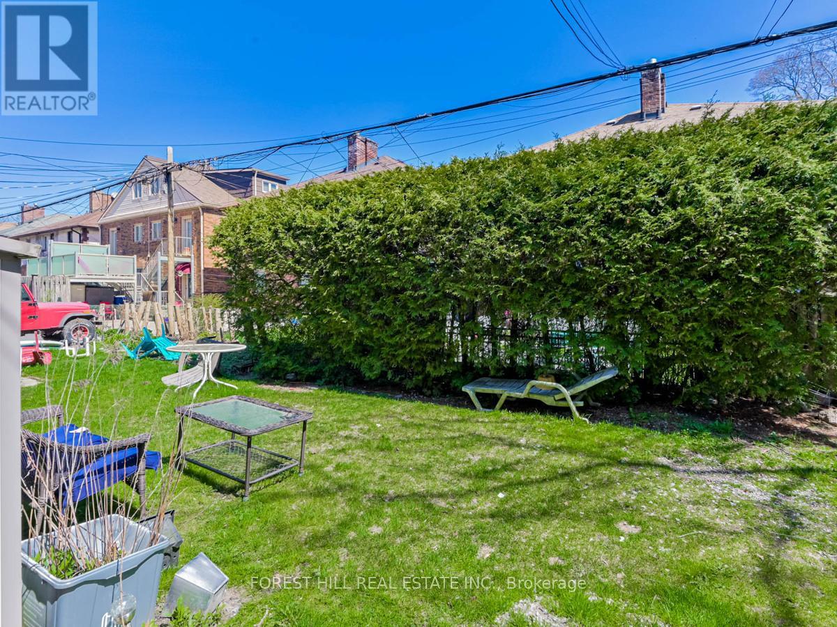 Main - 27 Scarboro Beach Boulevard E, Toronto, Ontario  M4E 2W9 - Photo 25 - E12456257