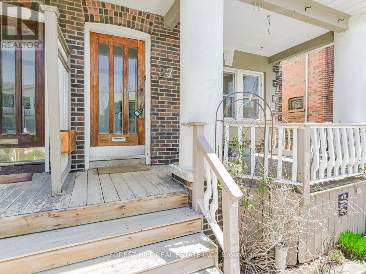 Main - 27 Scarboro Beach Boulevard E, Toronto, Ontario  M4E 2W9 - Photo 3 - E12456257
