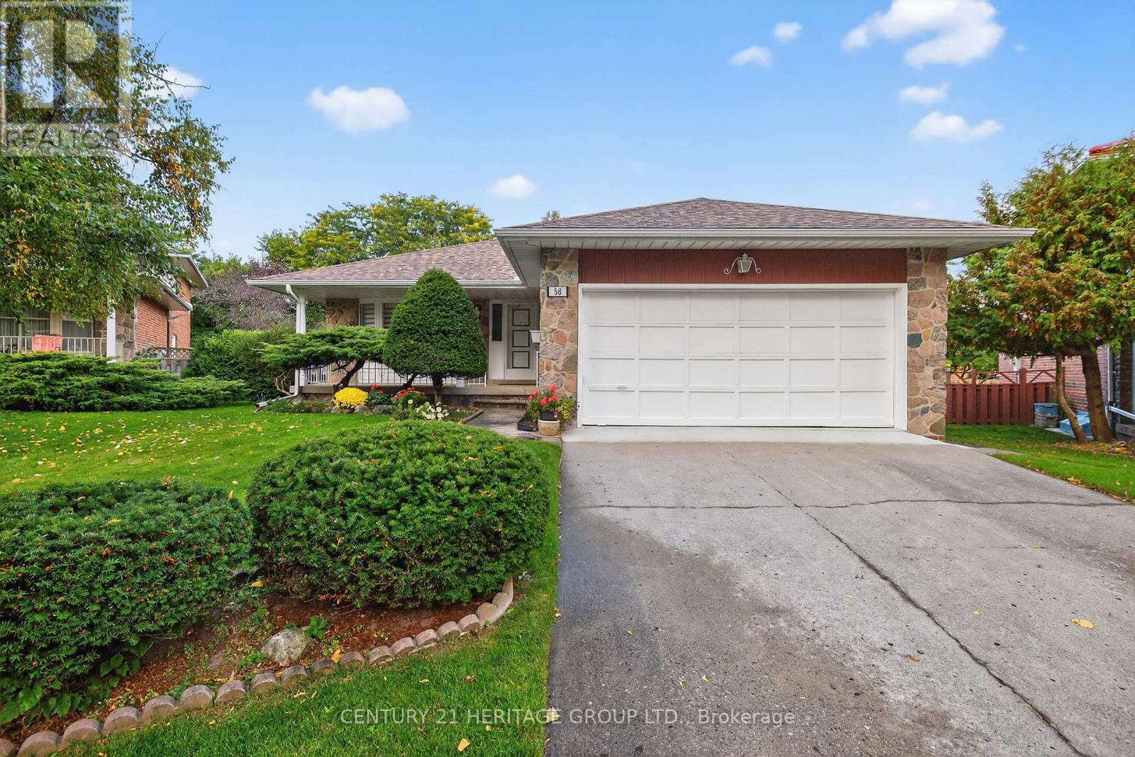 58 MORGANDALE CRESCENT, Toronto, Ontario
