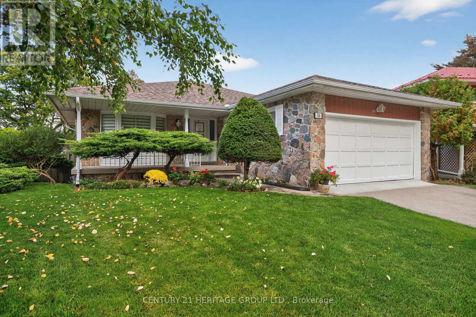 58 Morgandale Crescent, Toronto (L'amoreaux), Ontario  M1W 1S3 - Photo 2 - E12456262