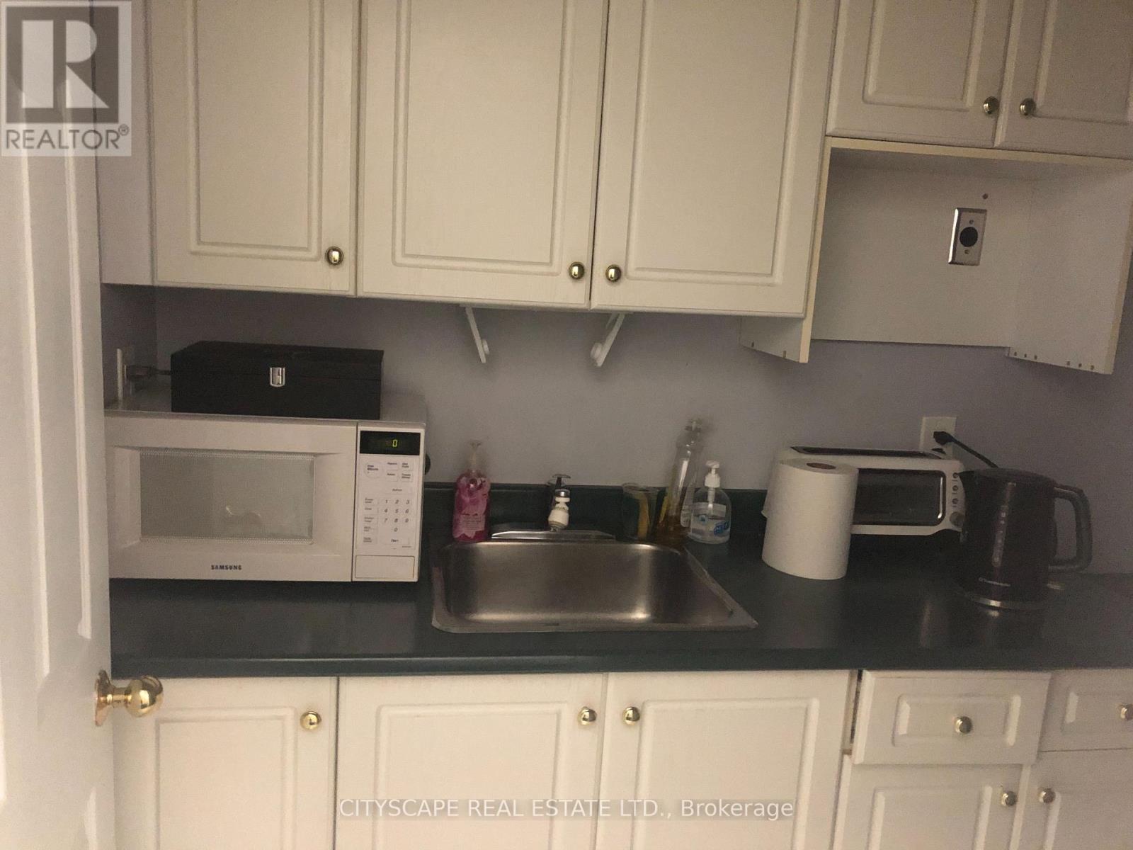 2 - 315 Traders Boulevard, Mississauga, Ontario  L4Z 3E4 - Photo 7 - W12456069