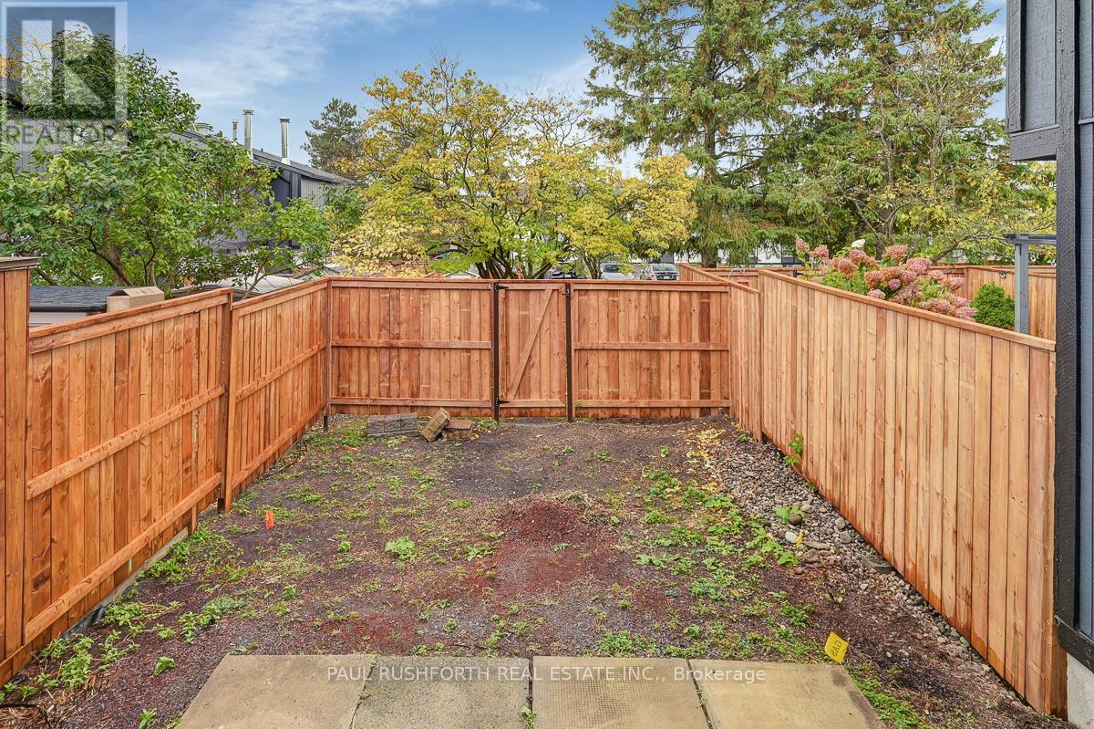 3d Spring Grove Lane, Ottawa, Ontario  K2J 2C5 - Photo 17 - X12456354