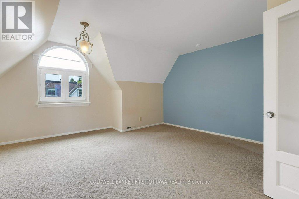 543 Besserer Street, Ottawa, Ontario  K1N 6C6 - Photo 26 - X12456394
