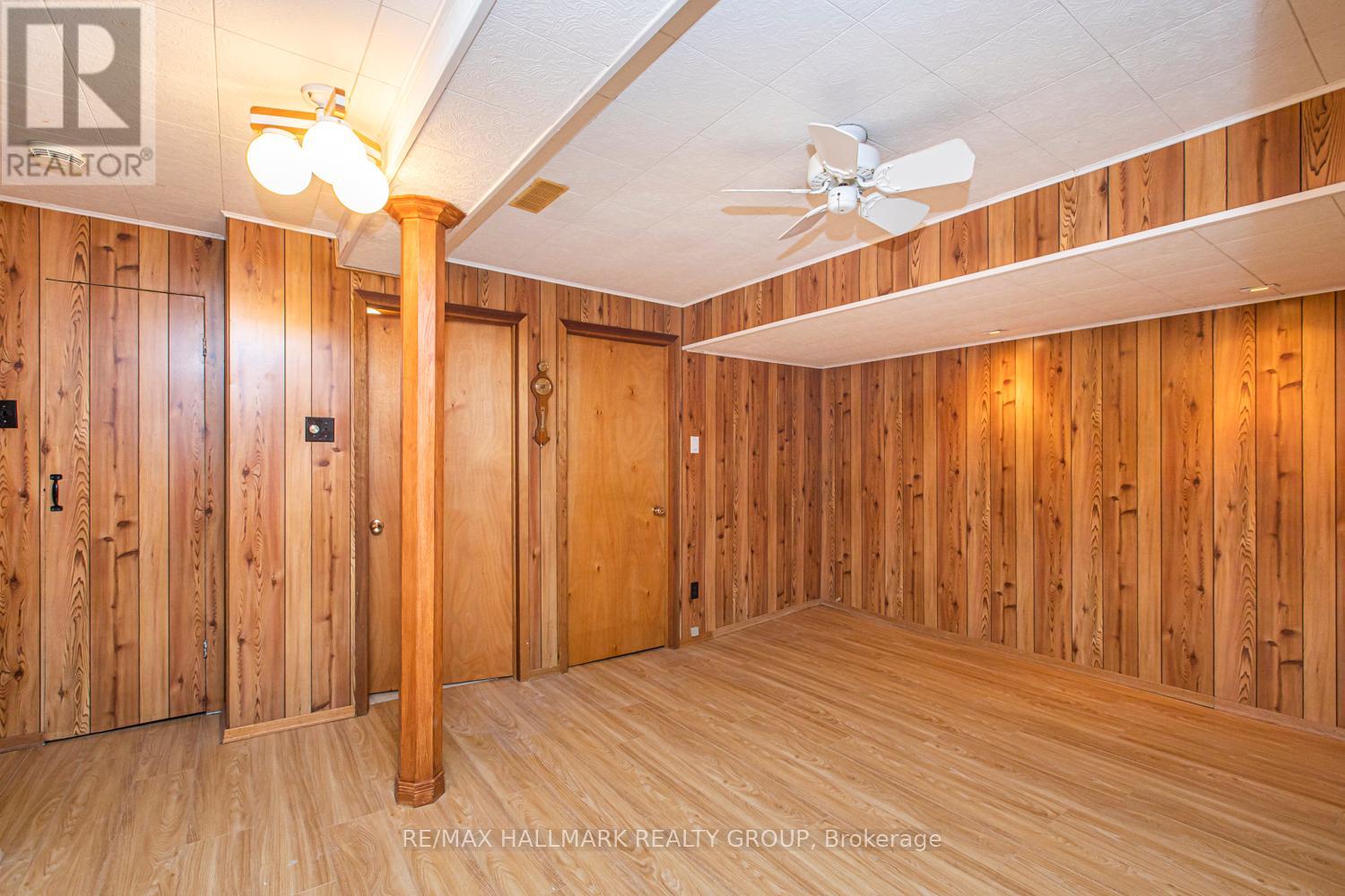 519 Cole Avenue, Ottawa, Ontario  K2A 2B2 - Photo 14 - X12456432