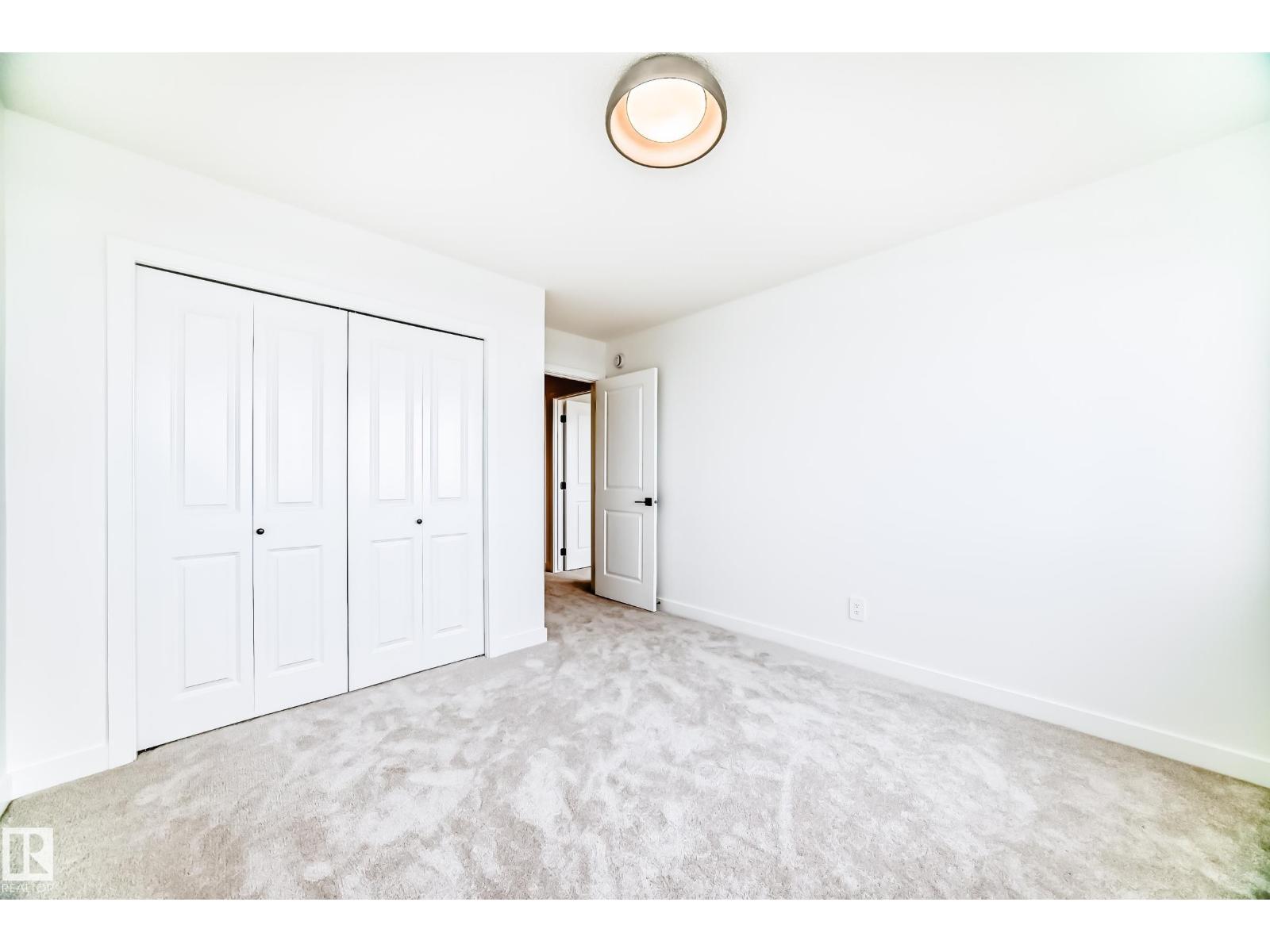 8211 Kiriak Lo Sw, Edmonton, Alberta  T6W 5S2 - Photo 15 - E4461639