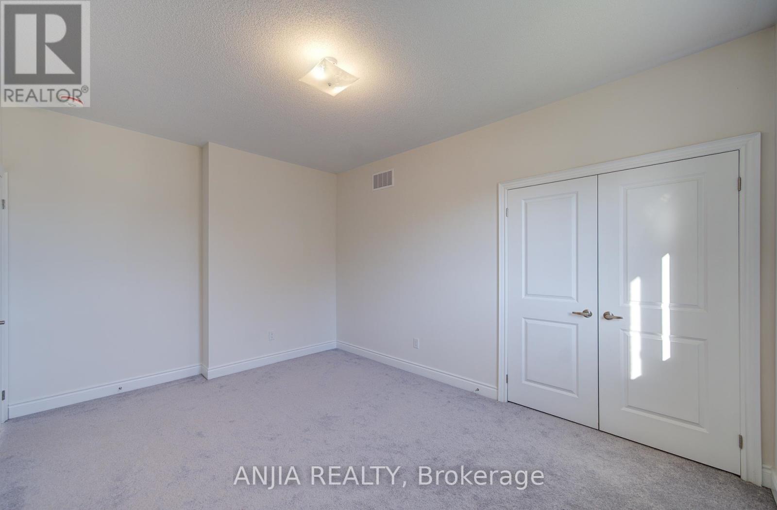 3 Joiner Circle, Whitchurch-Stouffville, Ontario  L4A 7X4 - Photo 43 - N12456236