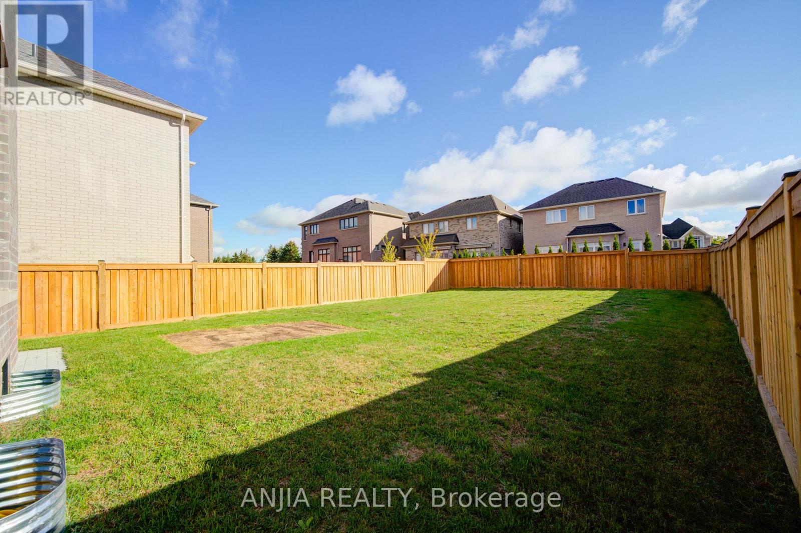 3 Joiner Circle, Whitchurch-Stouffville, Ontario  L4A 7X4 - Photo 49 - N12456236