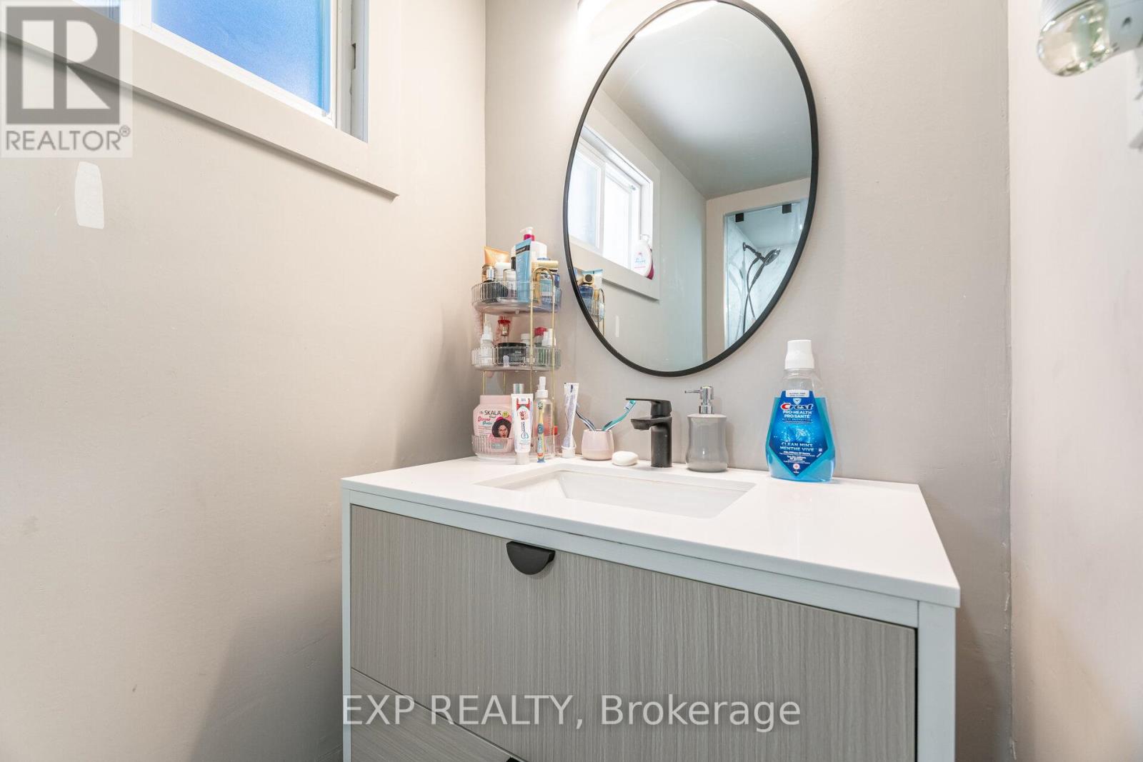 7 Boyne Highlands Court, Vaughan, Ontario  L4K 1K4 - Photo 37 - N12456254