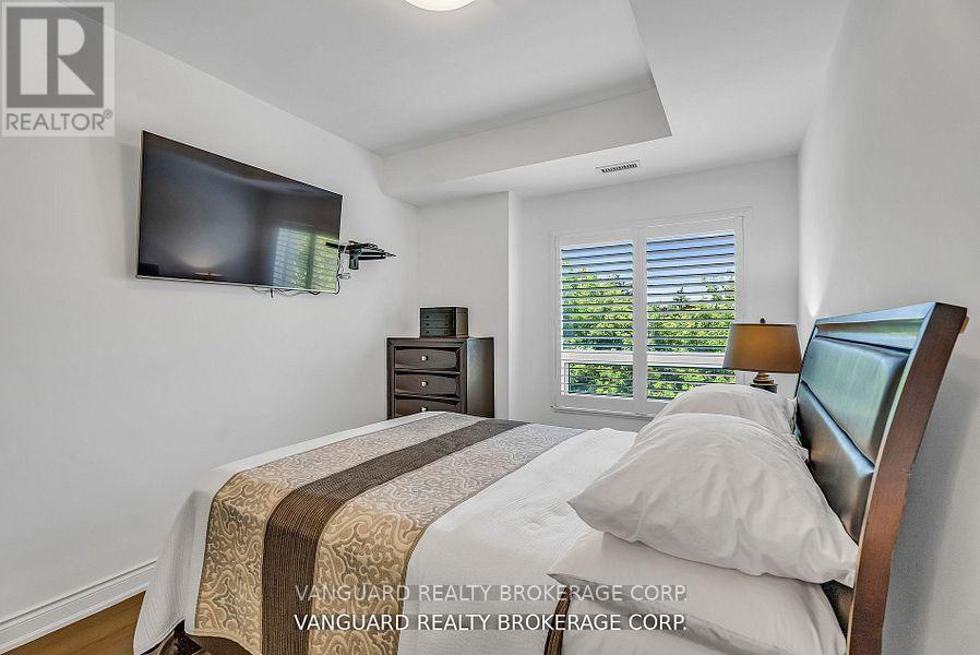 209 - 86 Woodbridge Avenue, Vaughan, Ontario  L4L 0E4 - Photo 24 - N12456259
