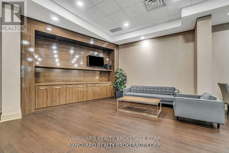 209 - 86 Woodbridge Avenue, Vaughan, Ontario  L4L 0E4 - Photo 38 - N12456259