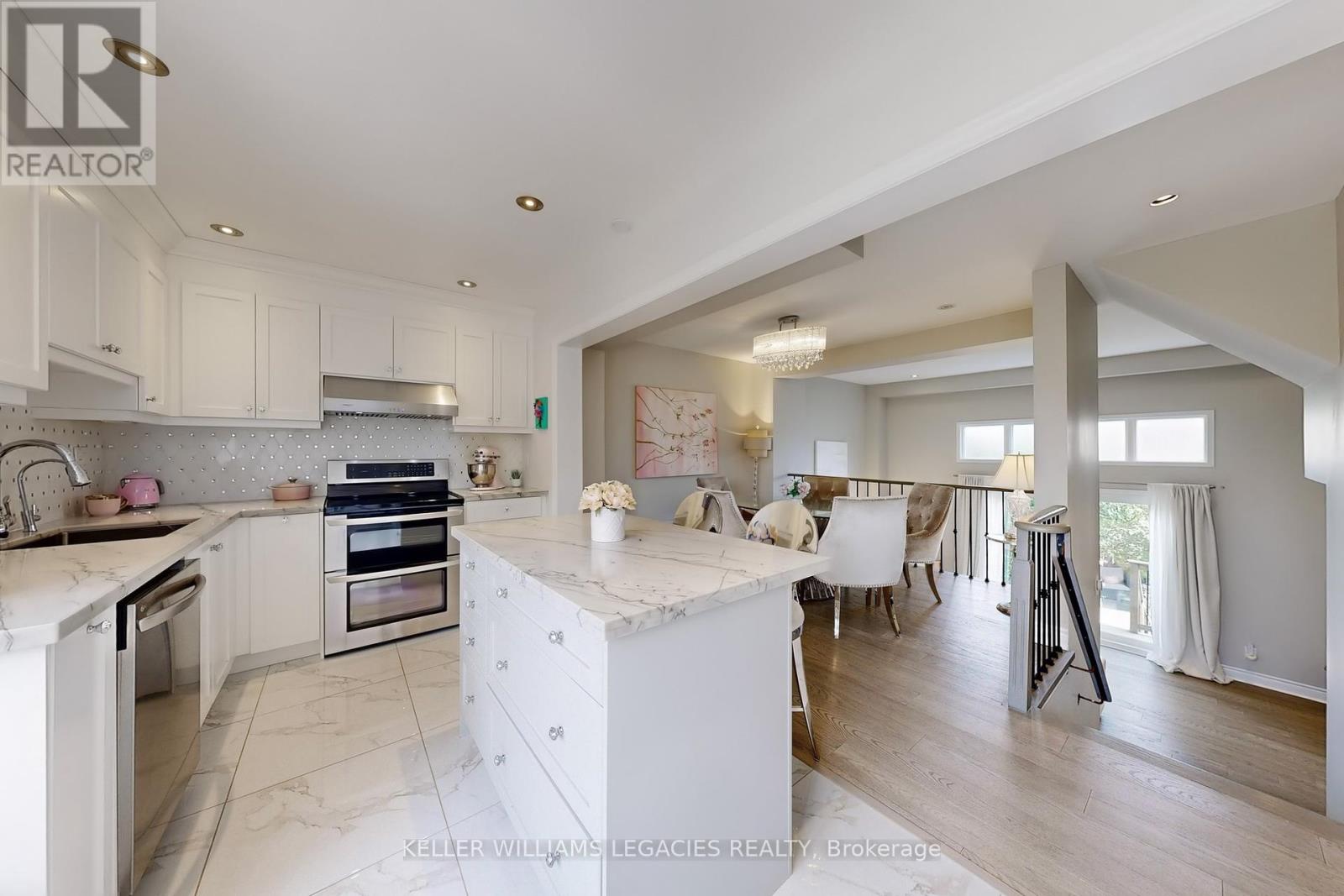 69 CRIEFF AVENUE, Vaughan, Ontario