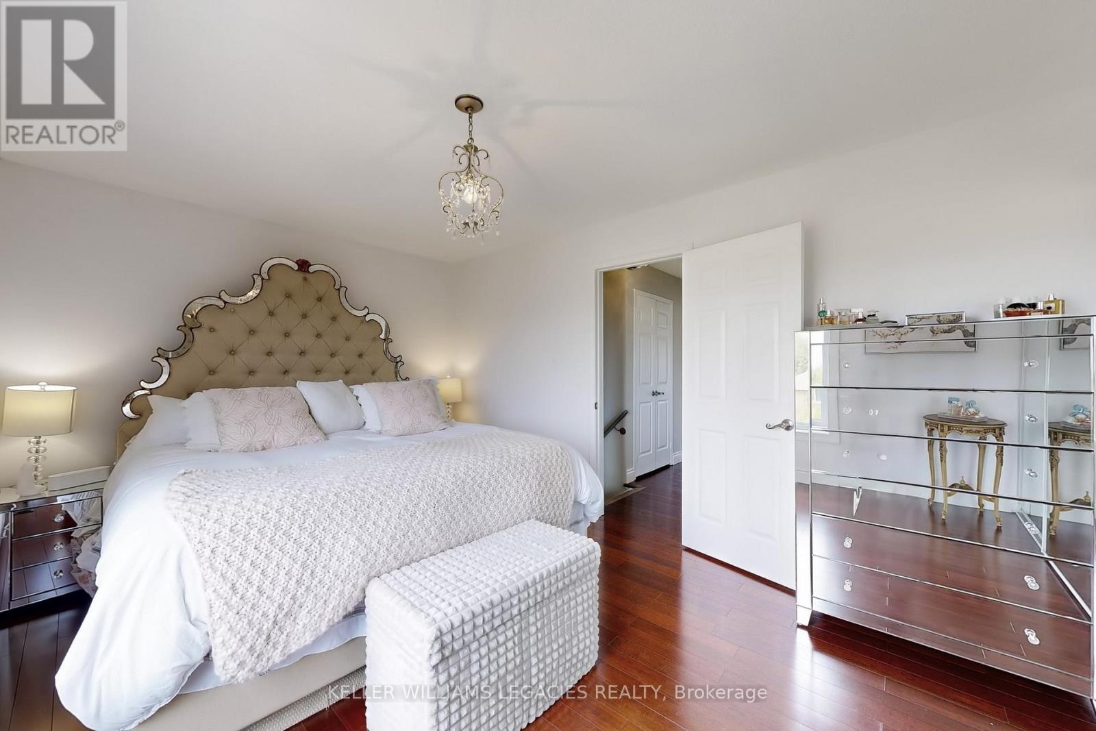 69 Crieff Avenue, Vaughan, Ontario  L6A 2B9 - Photo 20 - N12456263