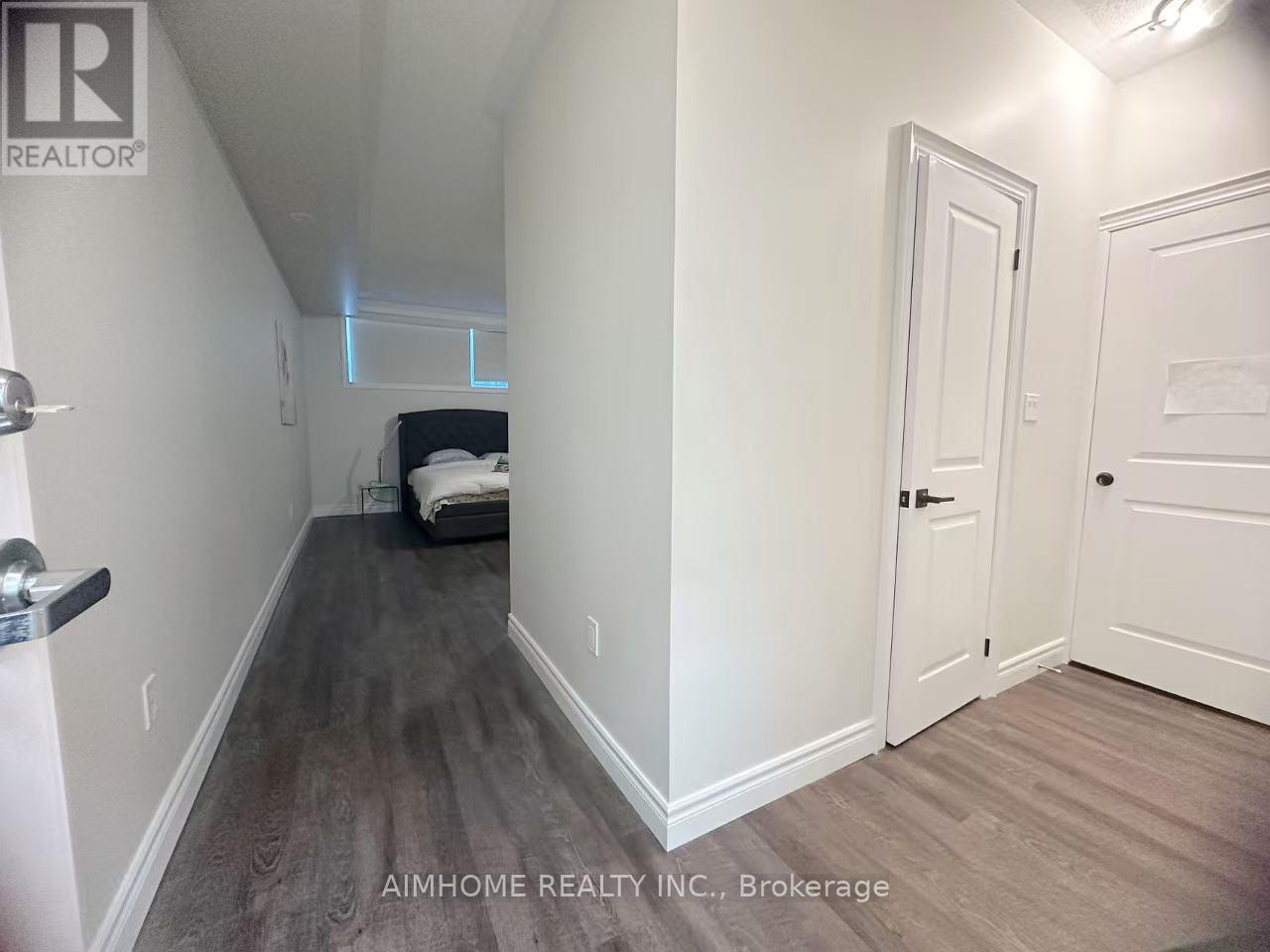 21 Lower - 181 Parktree Drive, Vaughan, Ontario  L6A 5B1 - Photo 4 - N12456275