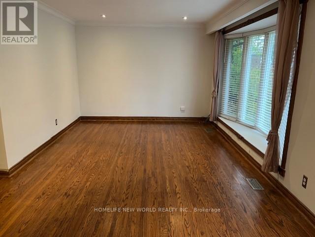 Main - 368 Bent Crescent, Richmond Hill, Ontario  L4C 1C3 - Photo 2 - N12456276