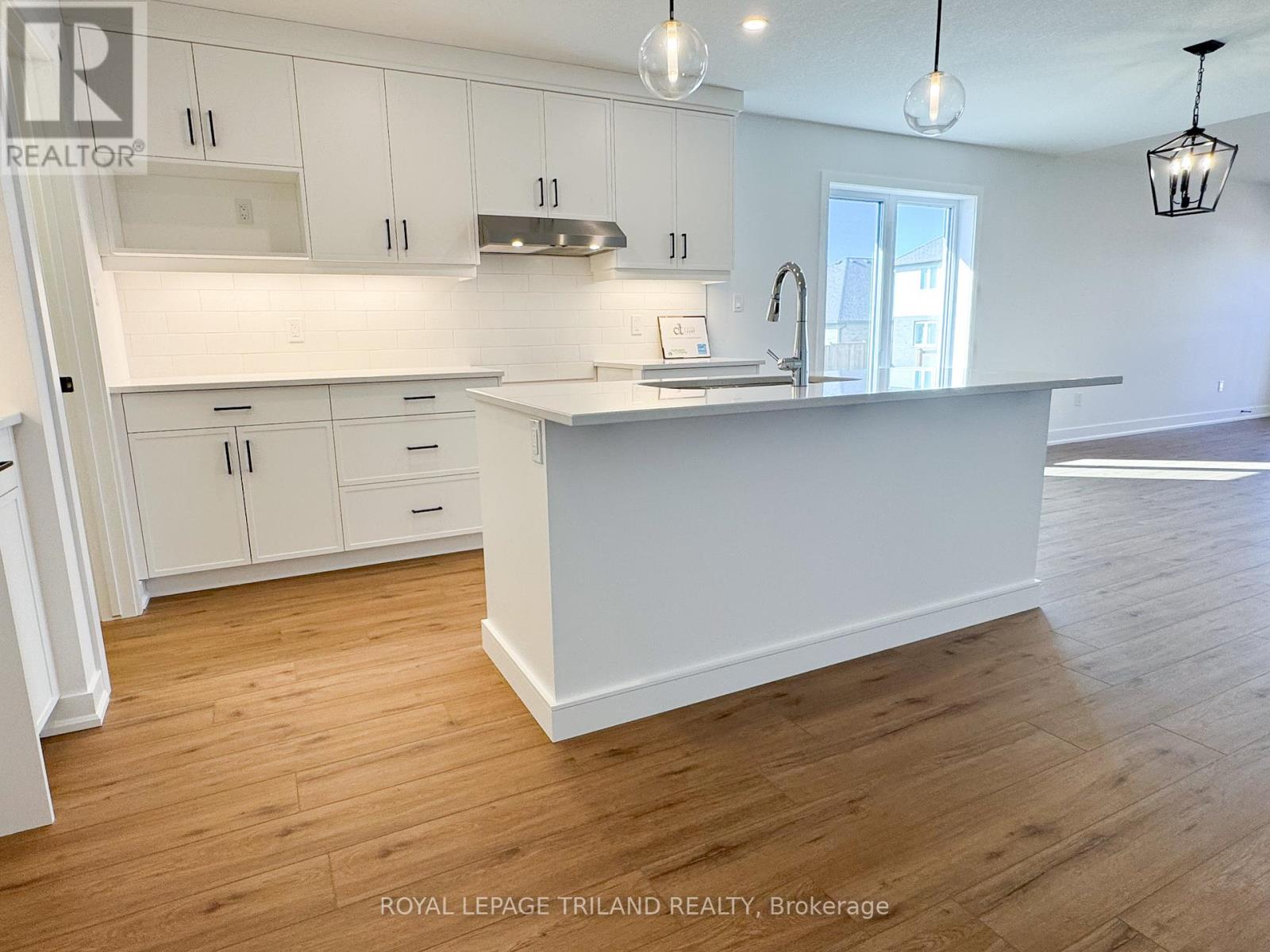 134 Styles Drive, St. Thomas, Ontario  N5R 0R1 - Photo 8 - X12456304