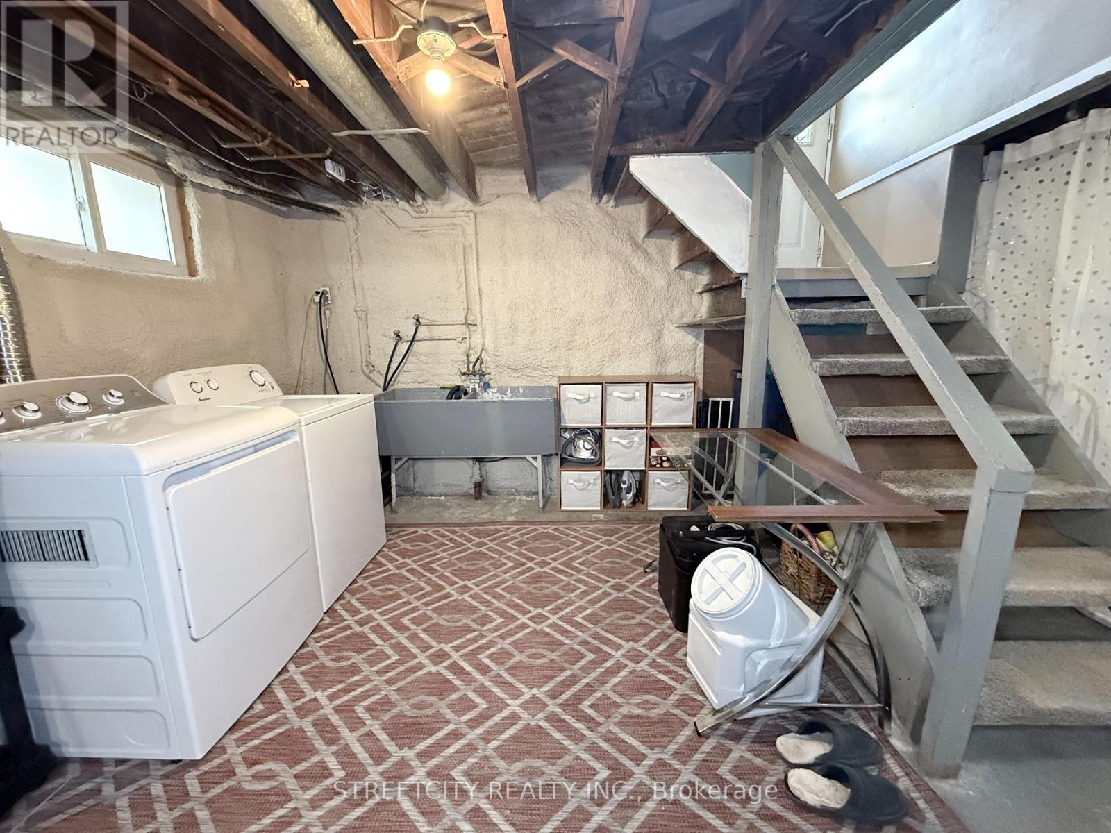 326 Cotterbury Street, Sarnia, Ontario  N7T 6M6 - Photo 11 - X12456378