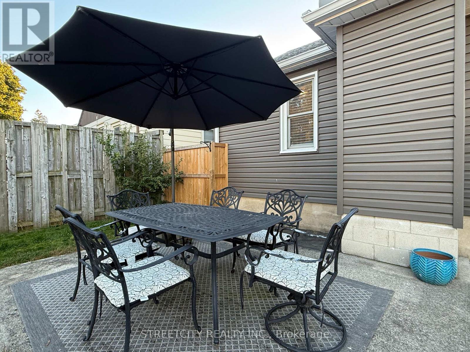 326 Cotterbury Street, Sarnia, Ontario  N7T 6M6 - Photo 14 - X12456378