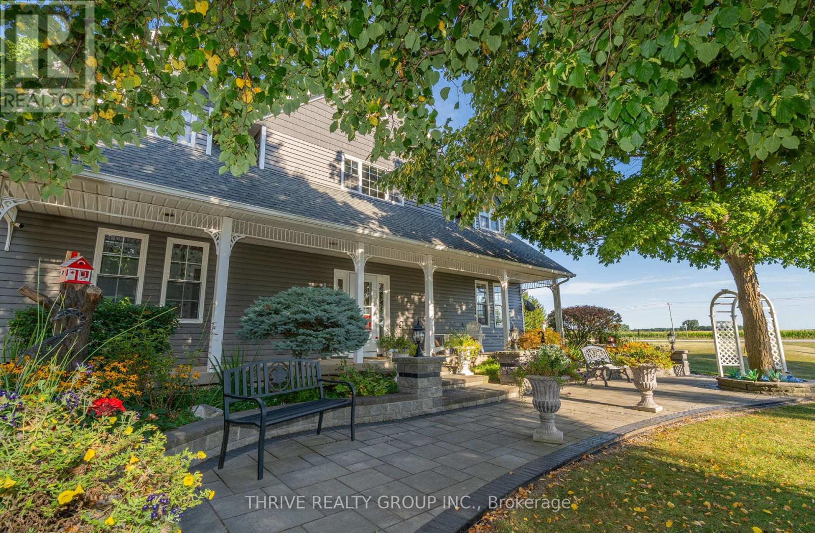 6228 Bethel Road, Warwick (Watford), Ontario  N0M 2S0 - Photo 3 - X12456387