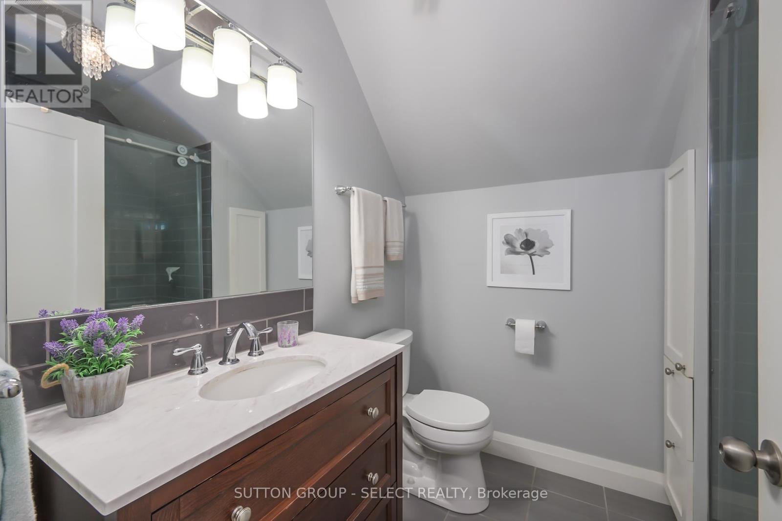 422 Cheapside Street, London East, Ontario  N5Y 3X1 - Photo 26 - X12456388