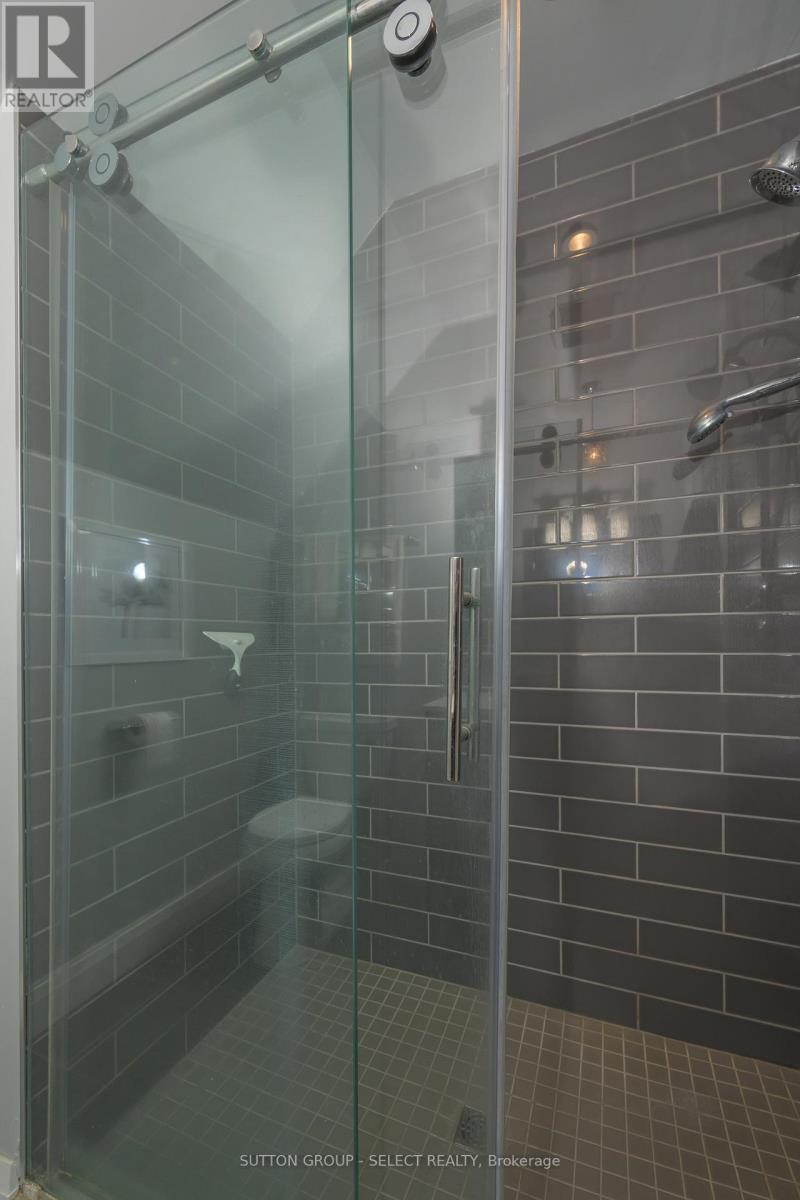 422 Cheapside Street, London East, Ontario  N5Y 3X1 - Photo 27 - X12456388