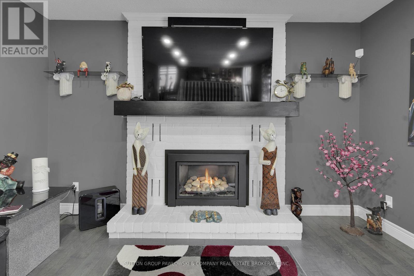 59 Golfview Crescent, London South (South Q), Ontario  N6C 5N3 - Photo 26 - X12456412