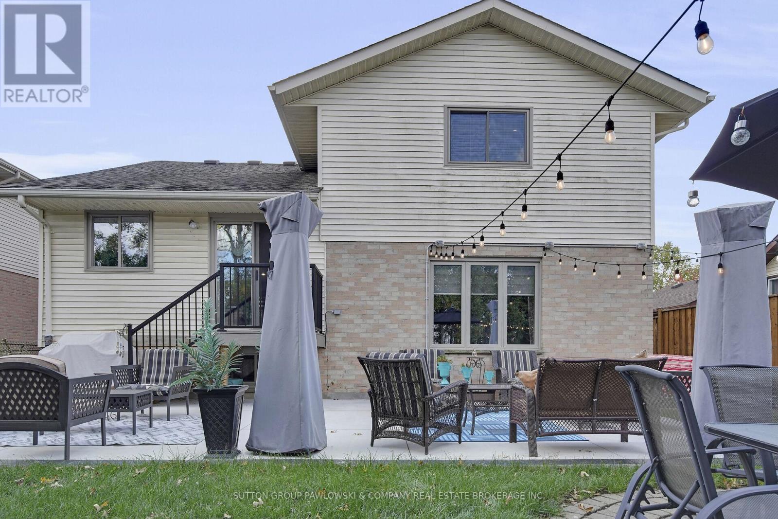 59 Golfview Crescent, London South (South Q), Ontario  N6C 5N3 - Photo 45 - X12456412