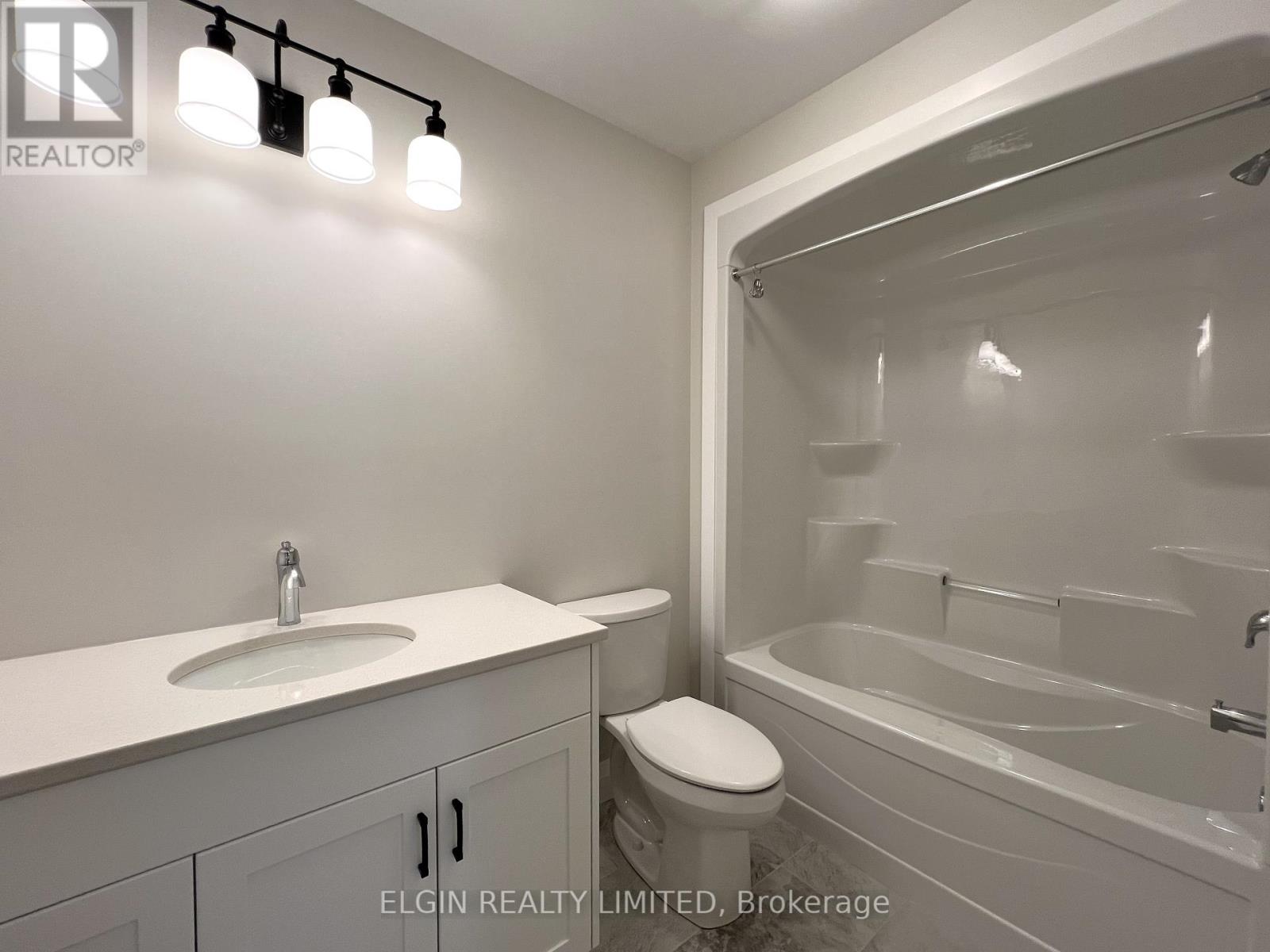 11-49 Royal Dornoch Drive, St. Thomas, Ontario  N5R 0P4 - Photo 25 - X12456420