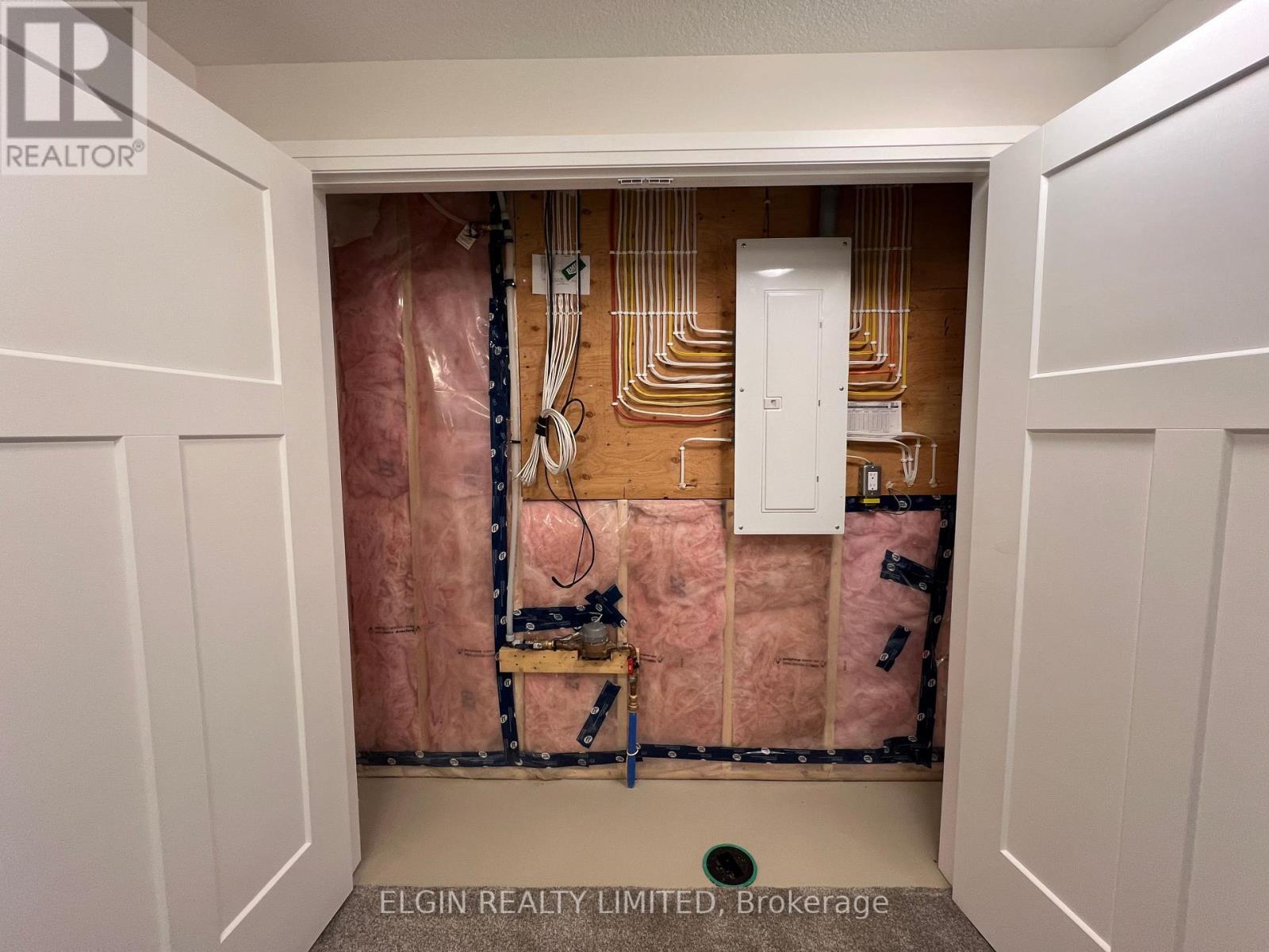 11-49 Royal Dornoch Drive, St. Thomas, Ontario  N5R 0P4 - Photo 30 - X12456420