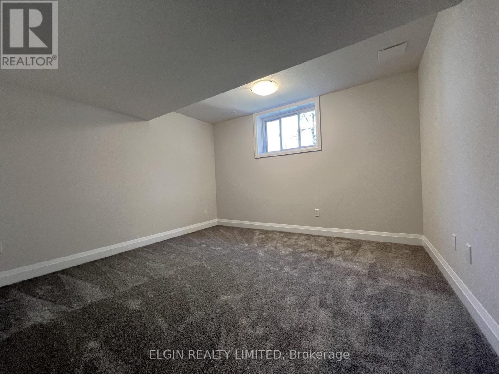 11-49 Royal Dornoch Drive, St. Thomas, Ontario  N5R 0P4 - Photo 33 - X12456420