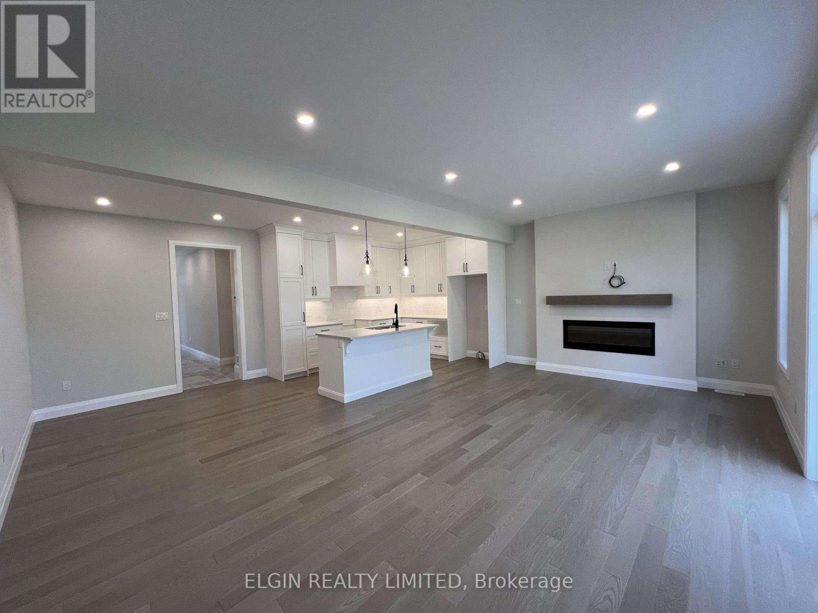 9-49 Royal Dornoch Drive, St. Thomas, Ontario  N5R 0P4 - Photo 12 - X12456422