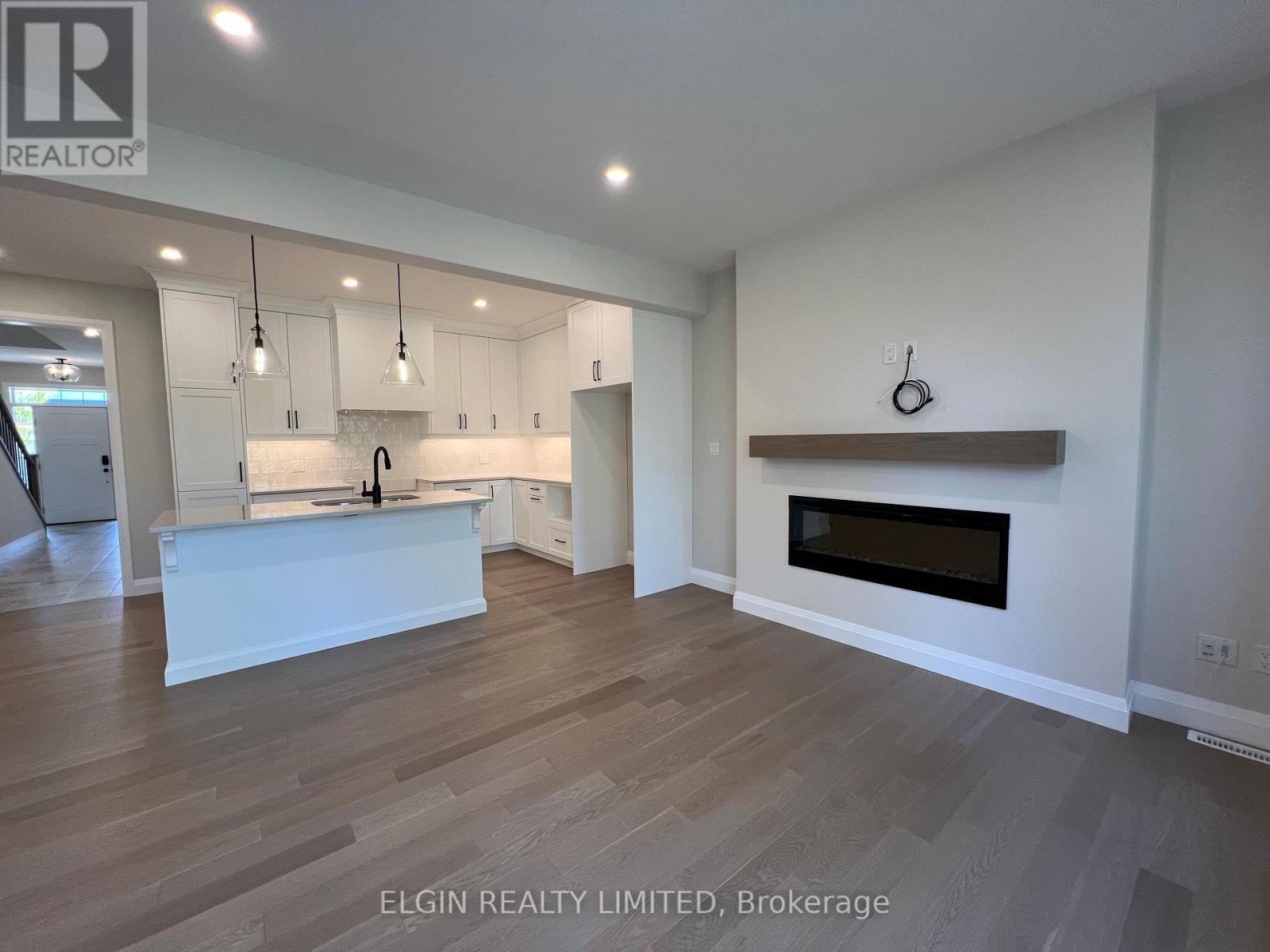 9-49 Royal Dornoch Drive, St. Thomas, Ontario  N5R 0P4 - Photo 17 - X12456422