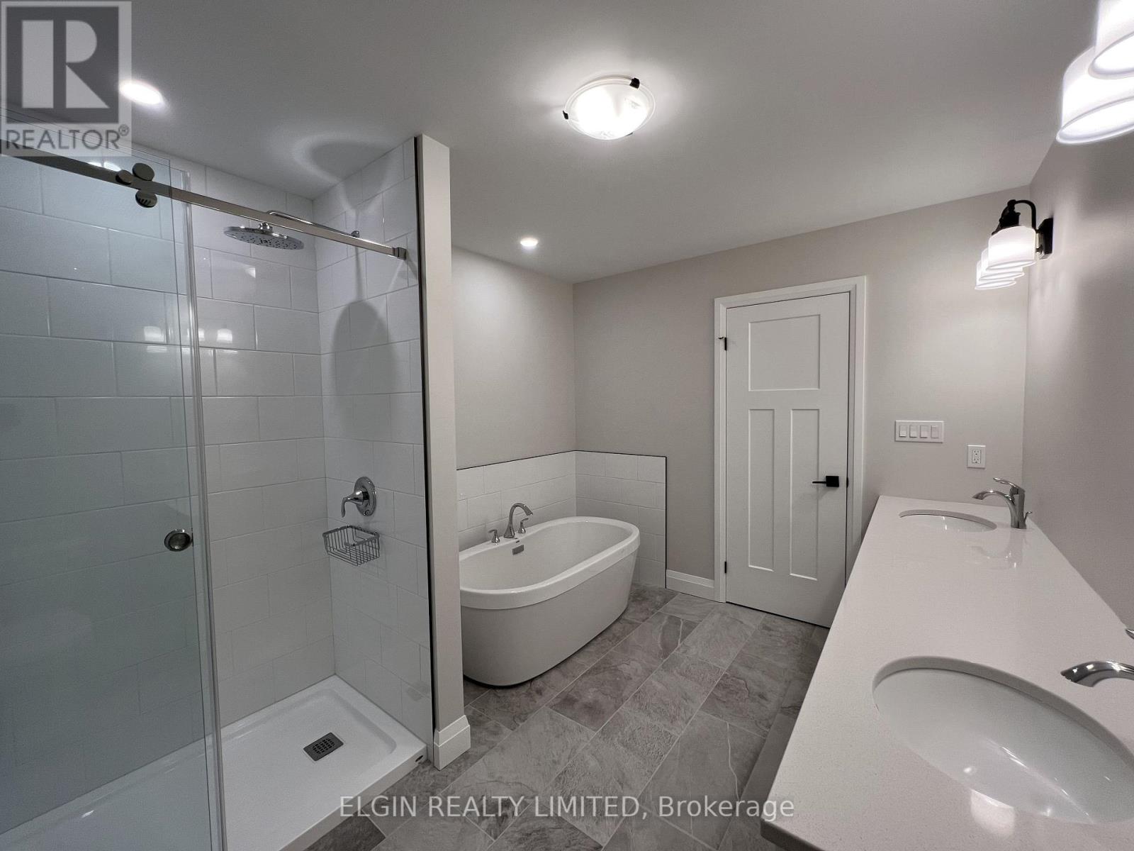 9-49 Royal Dornoch Drive, St. Thomas, Ontario  N5R 0P4 - Photo 23 - X12456422