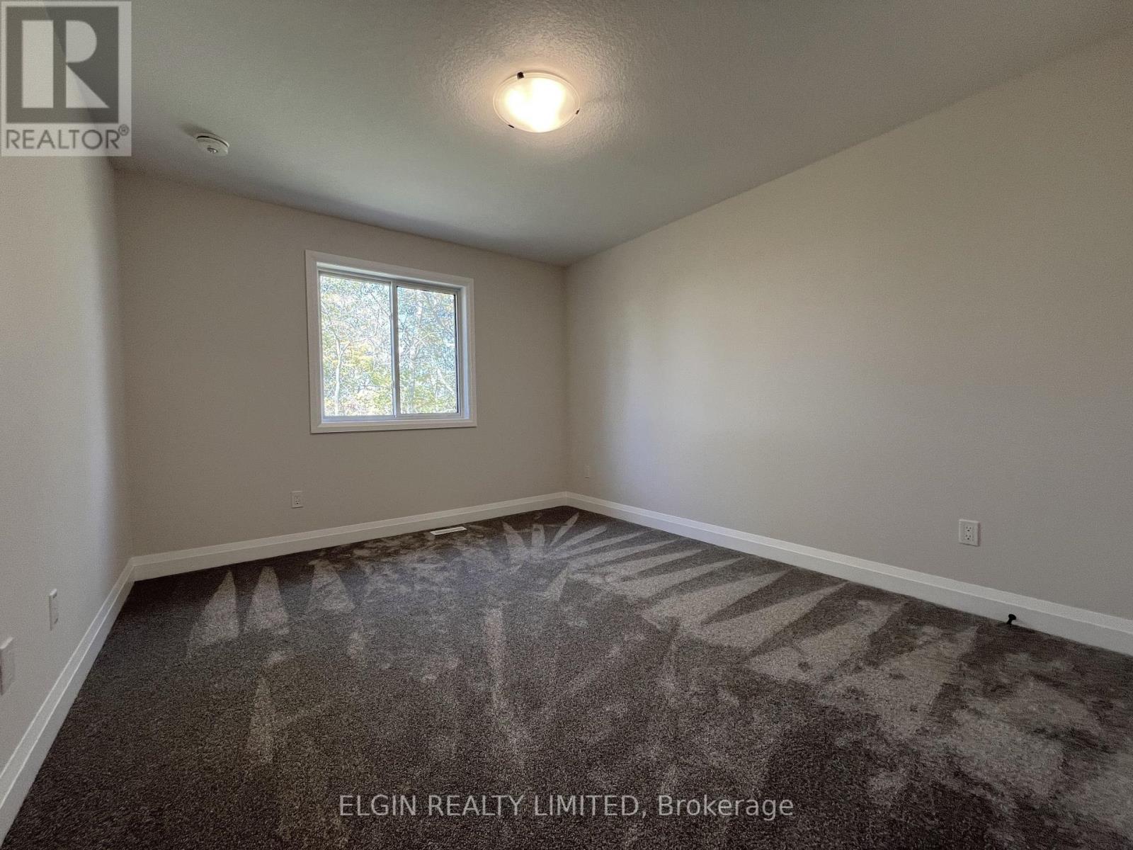 9-49 Royal Dornoch Drive, St. Thomas, Ontario  N5R 0P4 - Photo 26 - X12456422