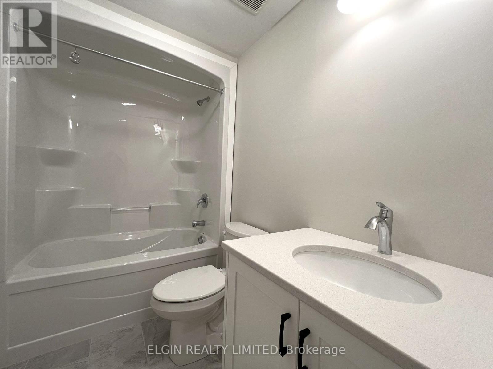 9-49 Royal Dornoch Drive, St. Thomas, Ontario  N5R 0P4 - Photo 32 - X12456422