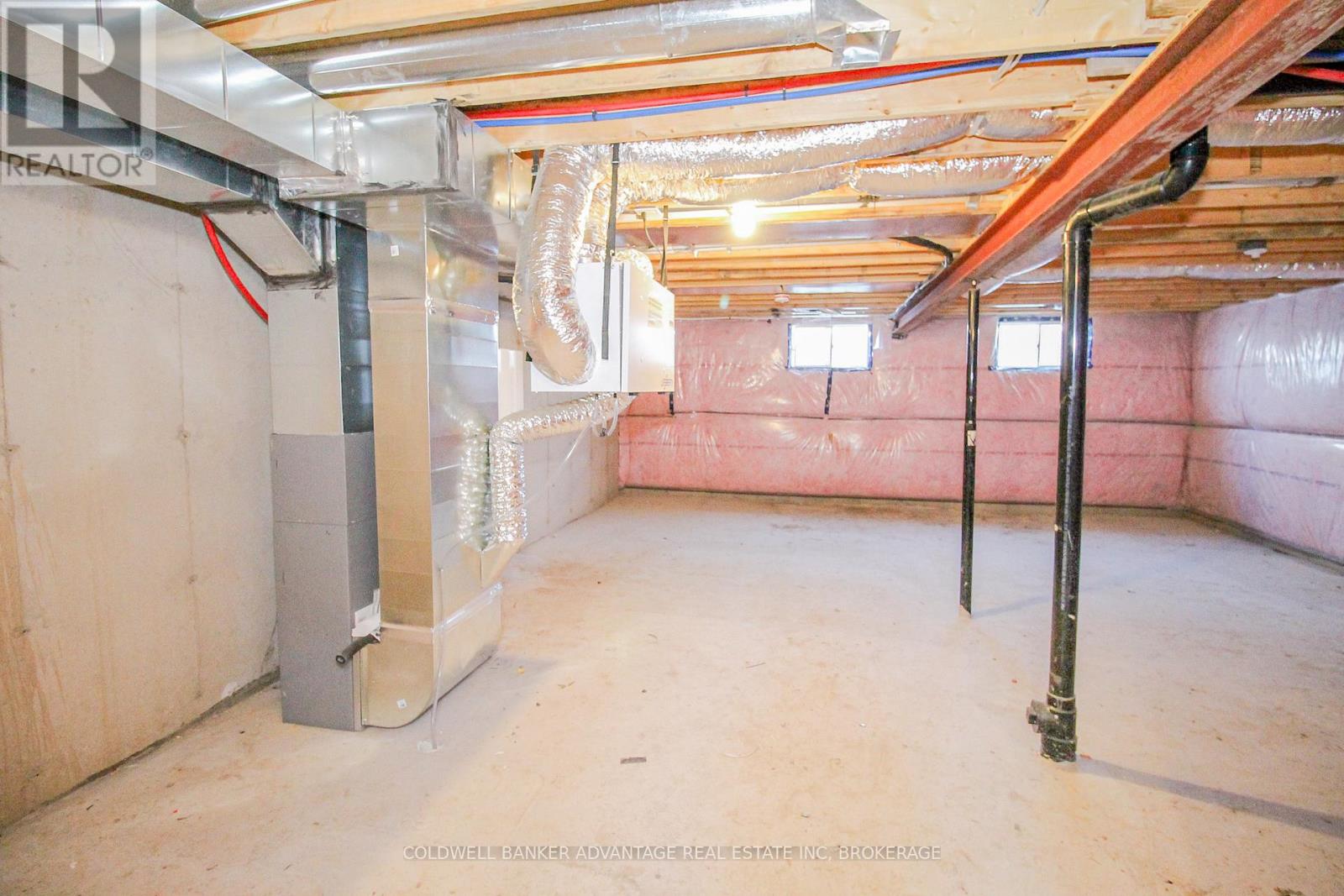 380 Alberta Street, Welland, Ontario  L3B 0K5 - Photo 15 - X12448334