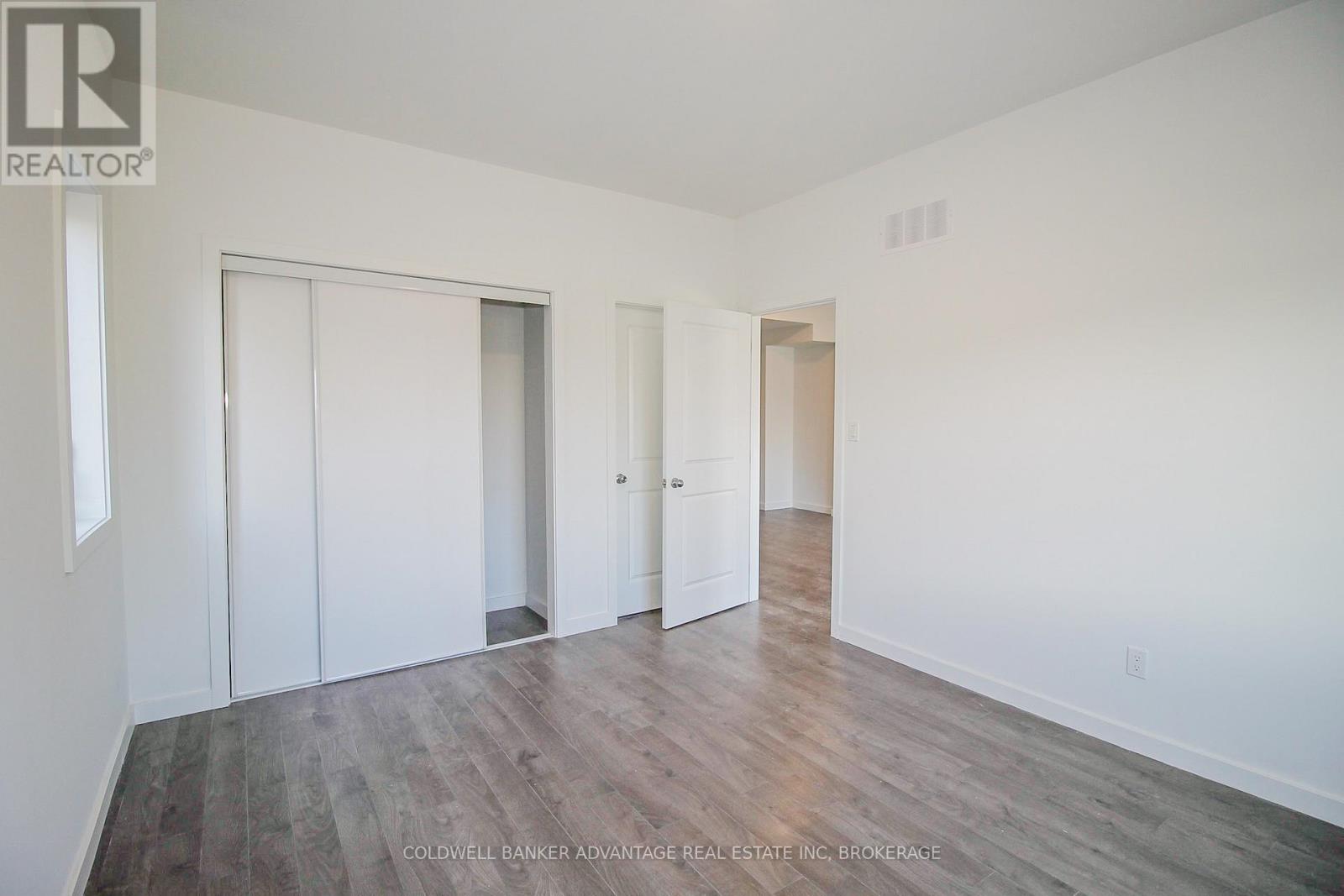 380 Alberta Street, Welland, Ontario  L3B 0K5 - Photo 8 - X12448334