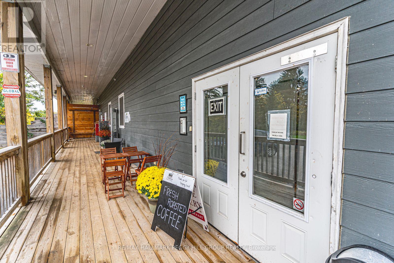 5273 County Road 9, Clearview, Ontario  L0M 1N0 - Photo 14 - S12456228