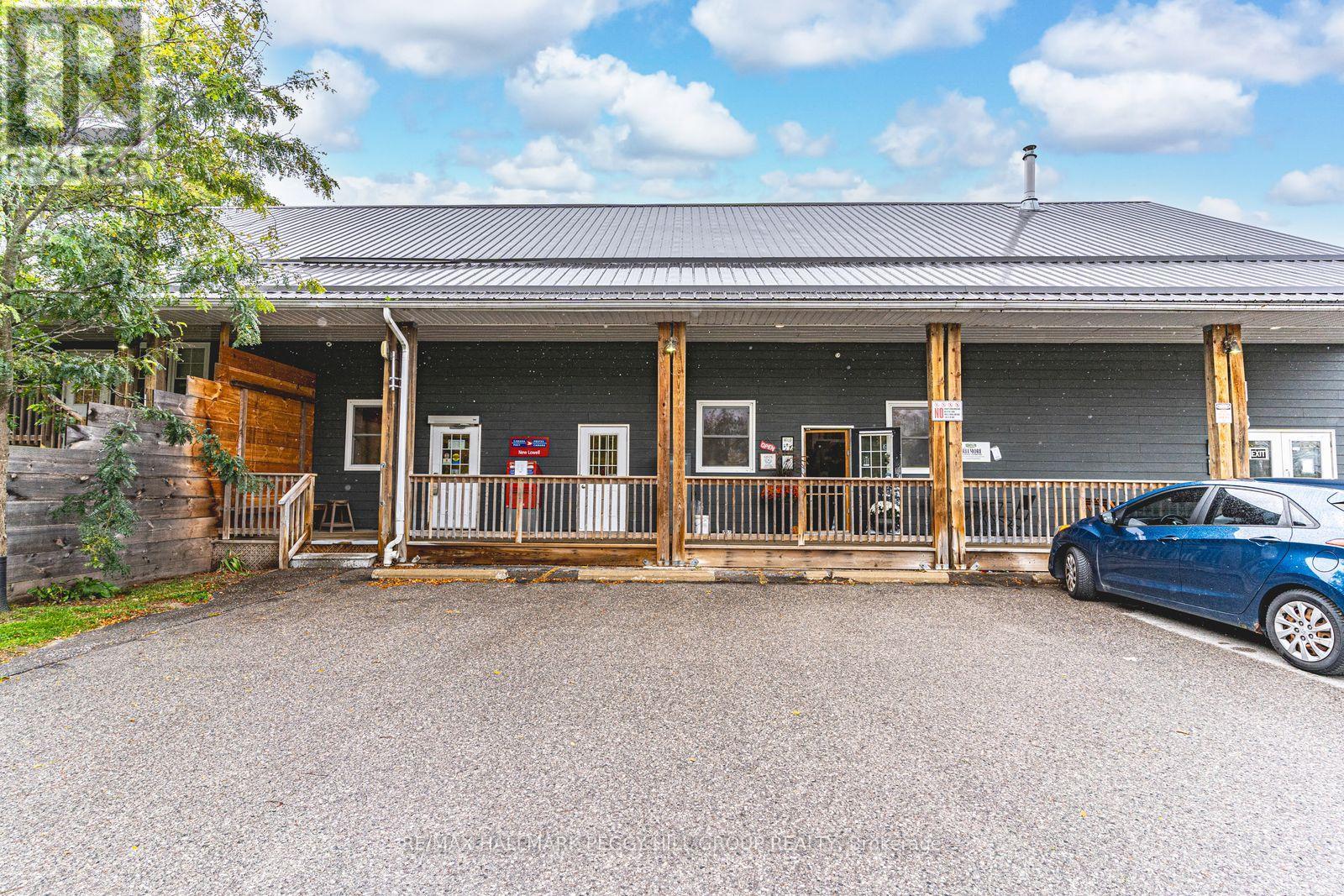 5273 County Road 9, Clearview, Ontario  L0M 1N0 - Photo 15 - S12456228