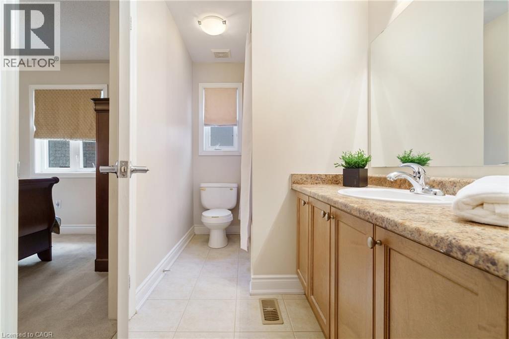 317 Great Lakes Boulevard, Oakville, Ontario  L6L 0A4 - Photo 23 - 40778210