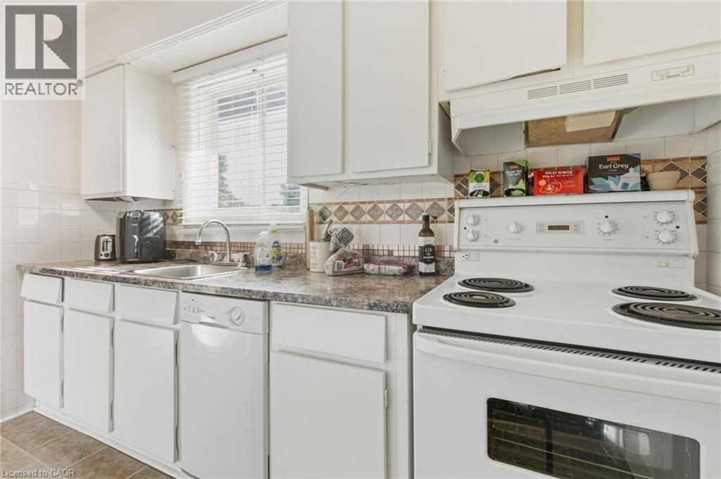 67 Lakeside Drive, Grimsby, Ontario  L3M 2L3 - Photo 11 - 40778190