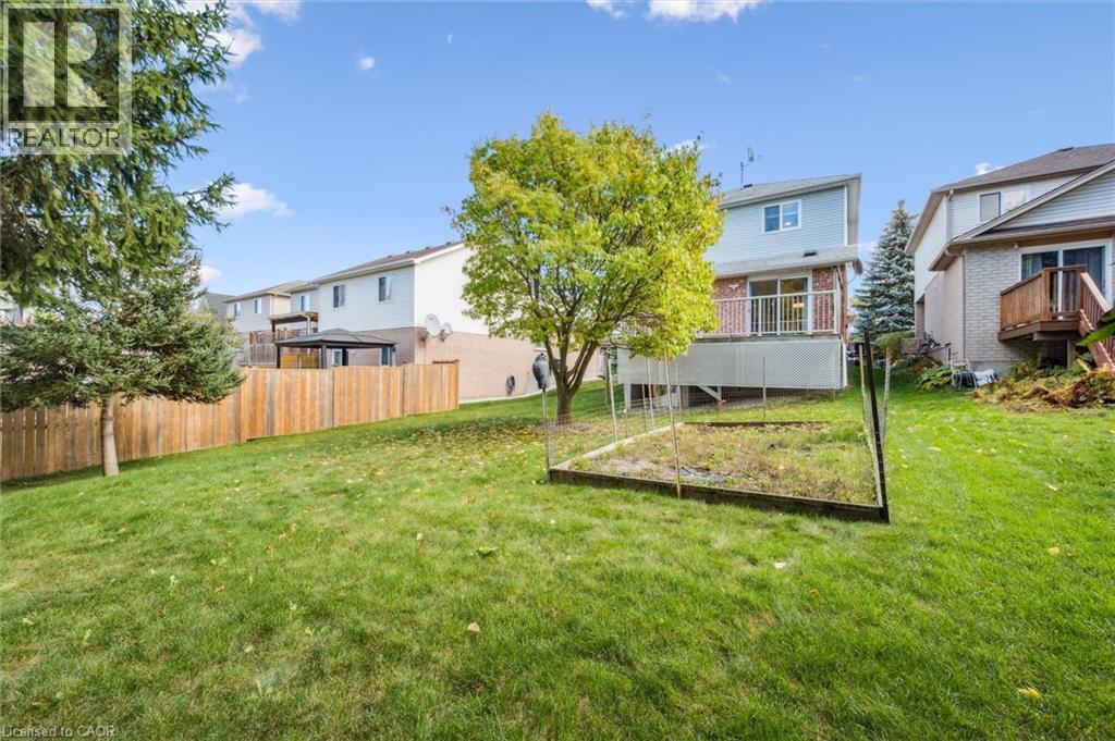 1130 Countrystone Drive, Kitchener, Ontario  N2N 3L7 - Photo 21 - 40777787