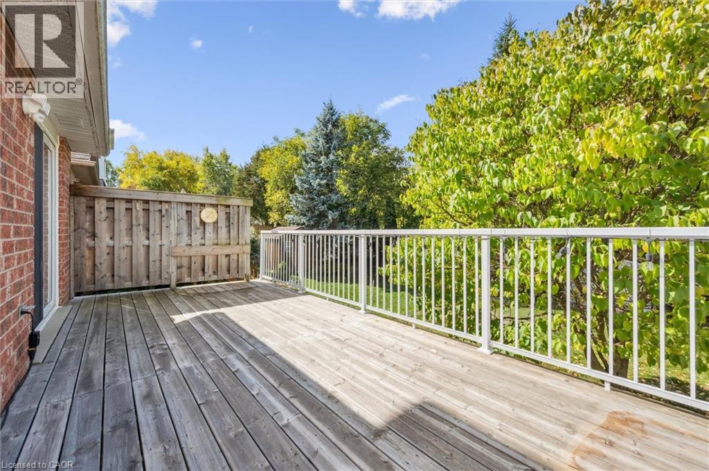 1130 Countrystone Drive, Kitchener, Ontario  N2N 3L7 - Photo 18 - 40777787