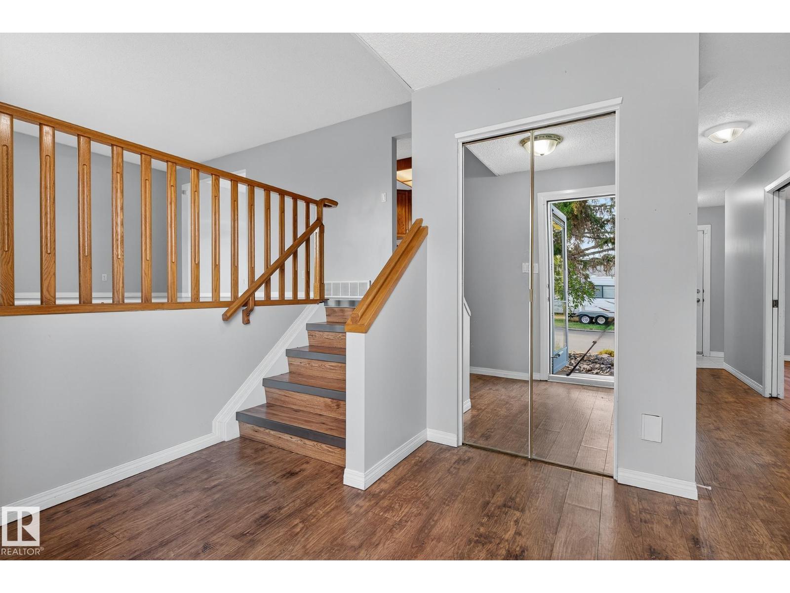 8012 172 St Nw, Edmonton, Alberta  T5T 0C8 - Photo 4 - E4461642