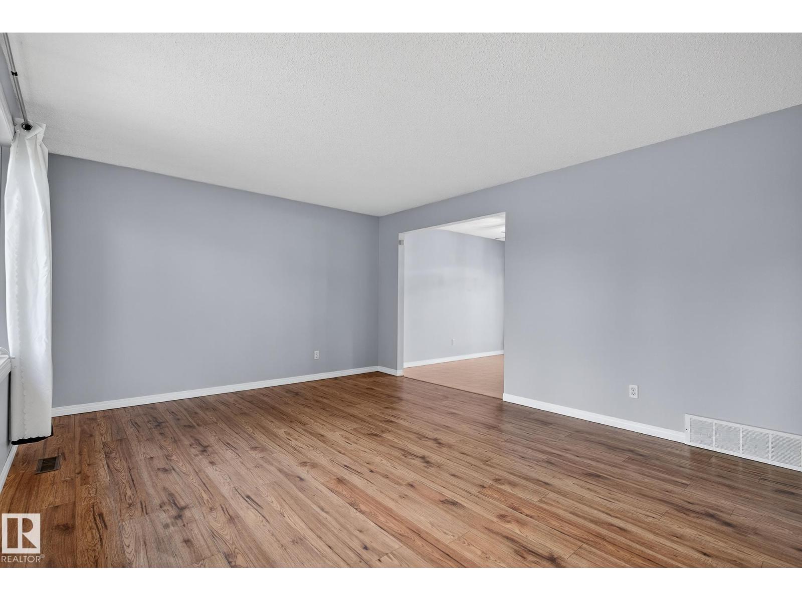 8012 172 St Nw, Edmonton, Alberta  T5T 0C8 - Photo 8 - E4461642