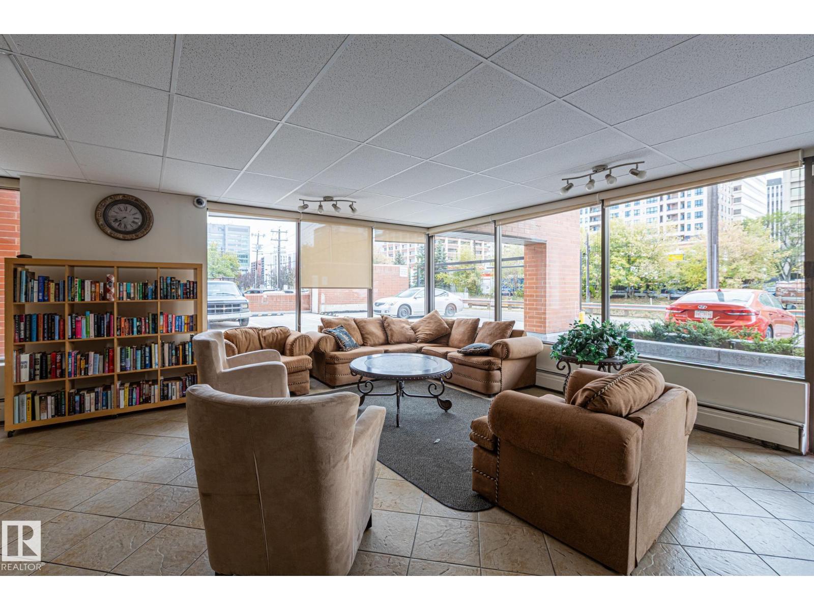 #905 9917 110 St Nw, Edmonton, Alberta  T5K 2N4 - Photo 30 - E4461646