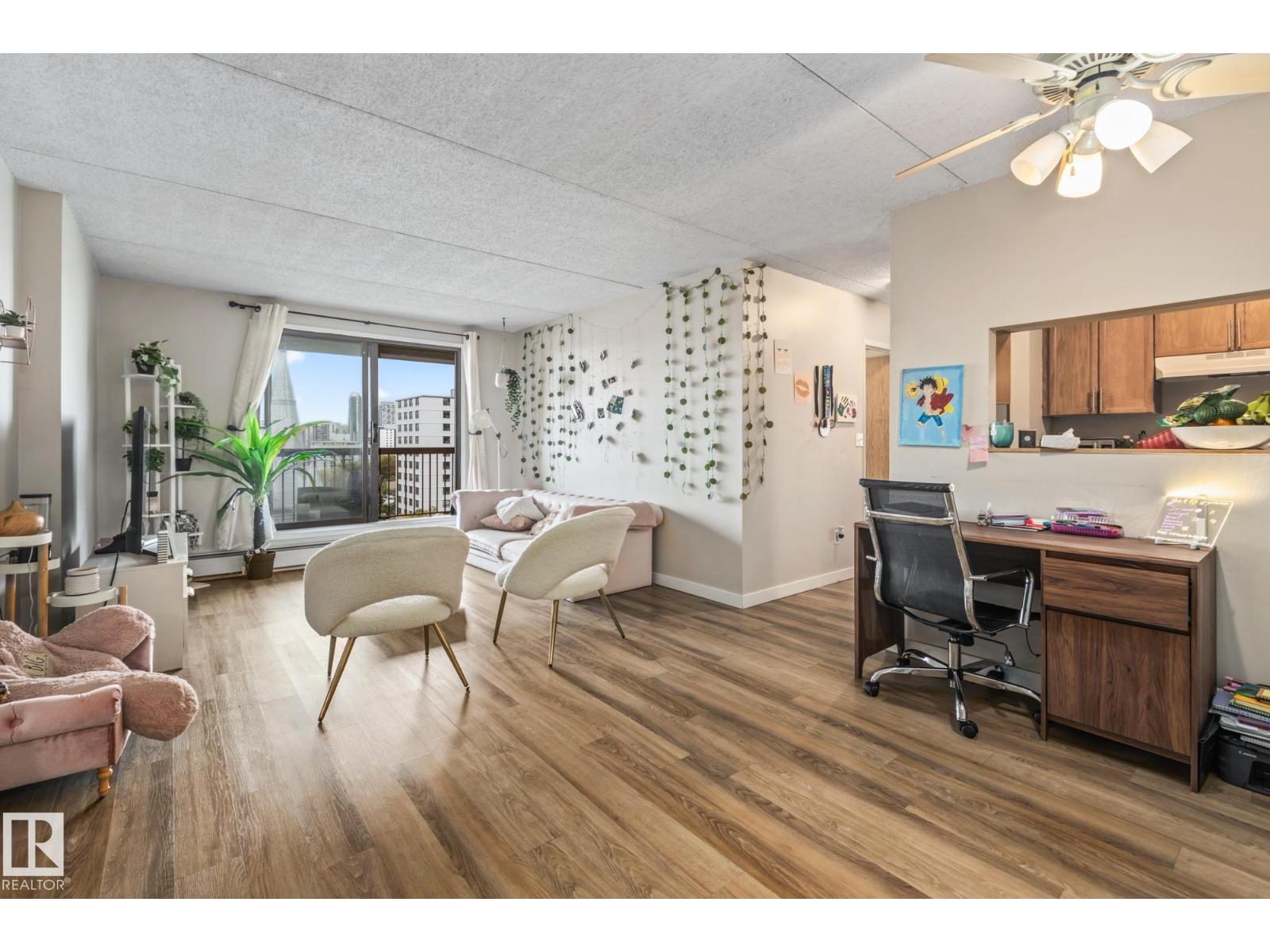 #905 9917 110 St Nw, Edmonton, Alberta  T5K 2N4 - Photo 6 - E4461646