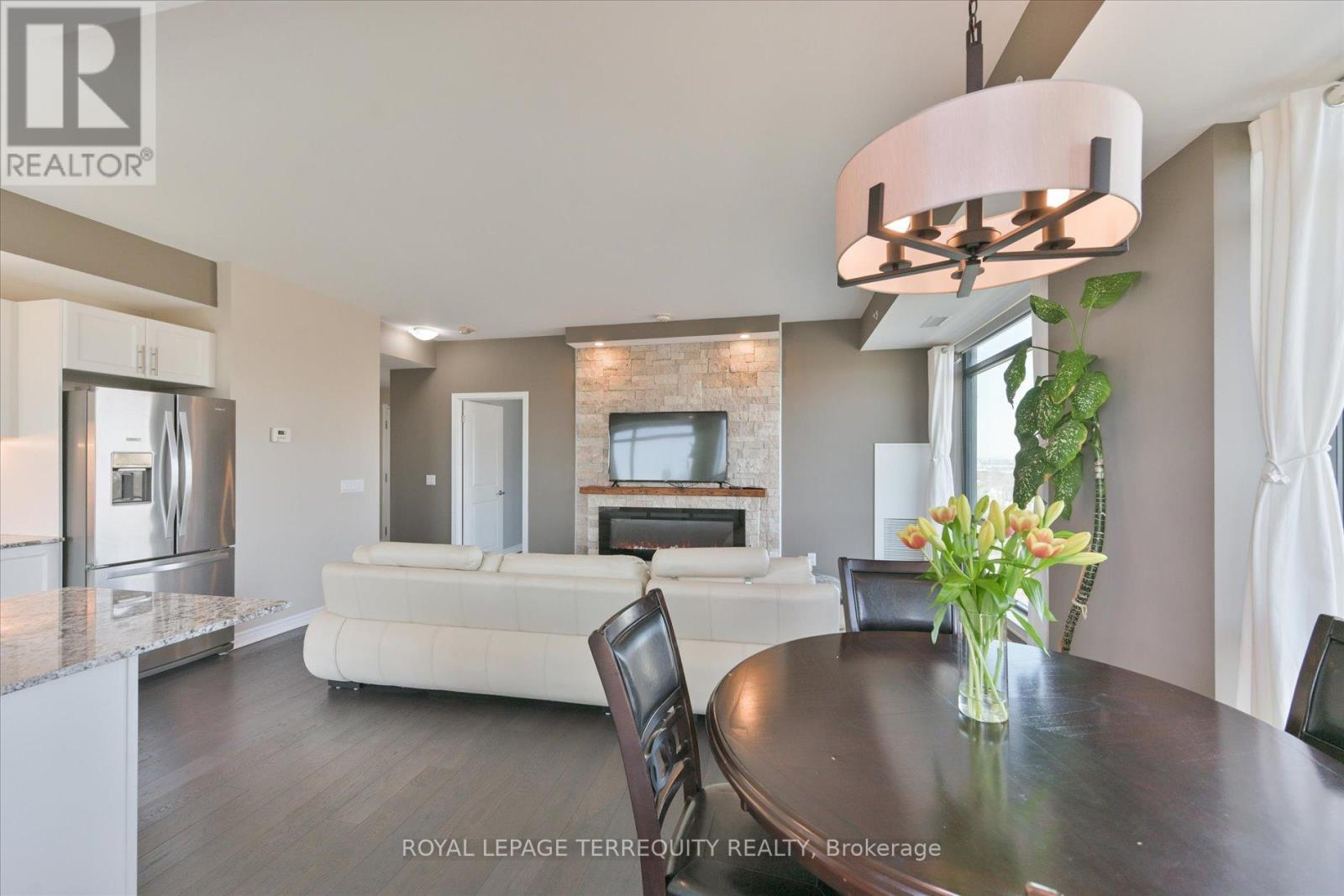 508 - 2522 Keele Street, Toronto, Ontario  M6L 0A2 - Photo 11 - W12456210