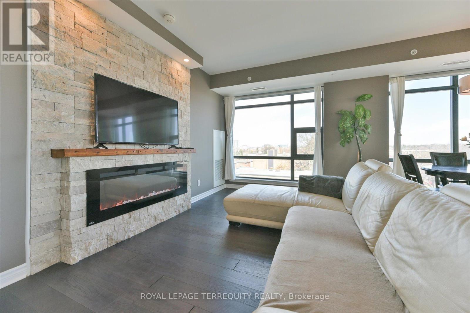508 - 2522 Keele Street, Toronto, Ontario  M6L 0A2 - Photo 4 - W12456210