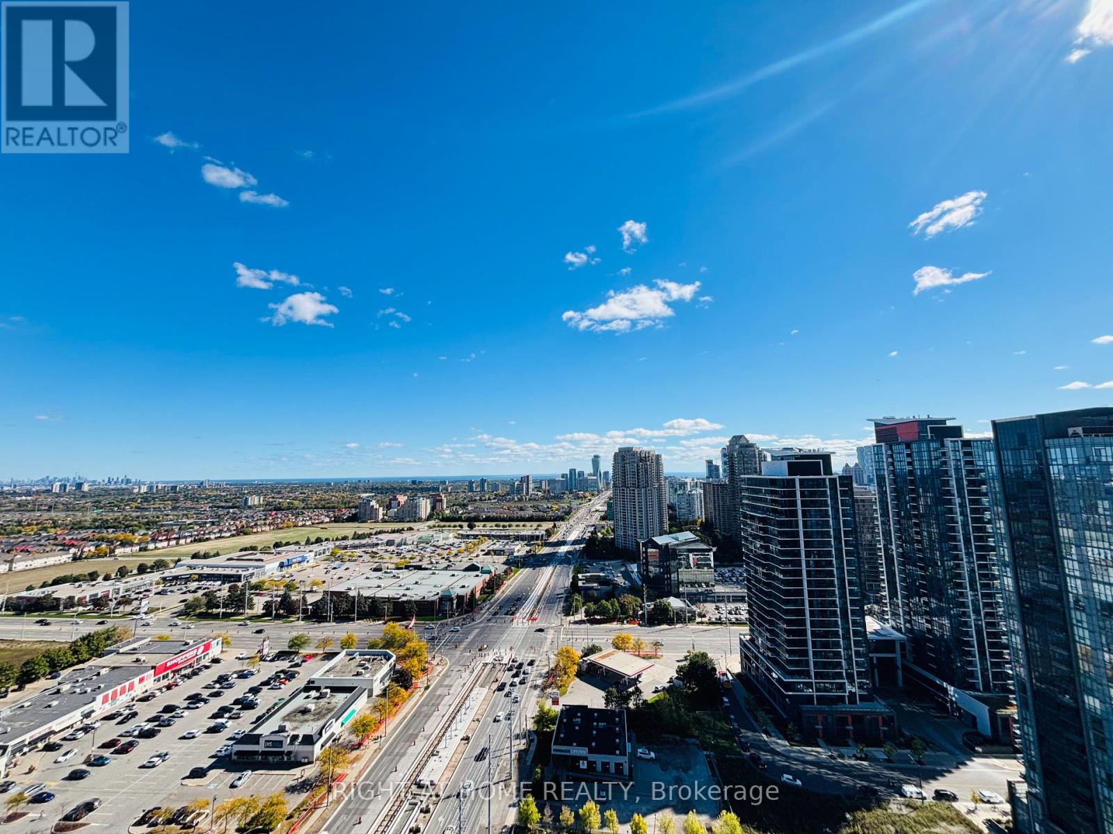 2403 - 15 Watergarden Drive, Mississauga, Ontario  L5R 0H4 - Photo 4 - W12456217