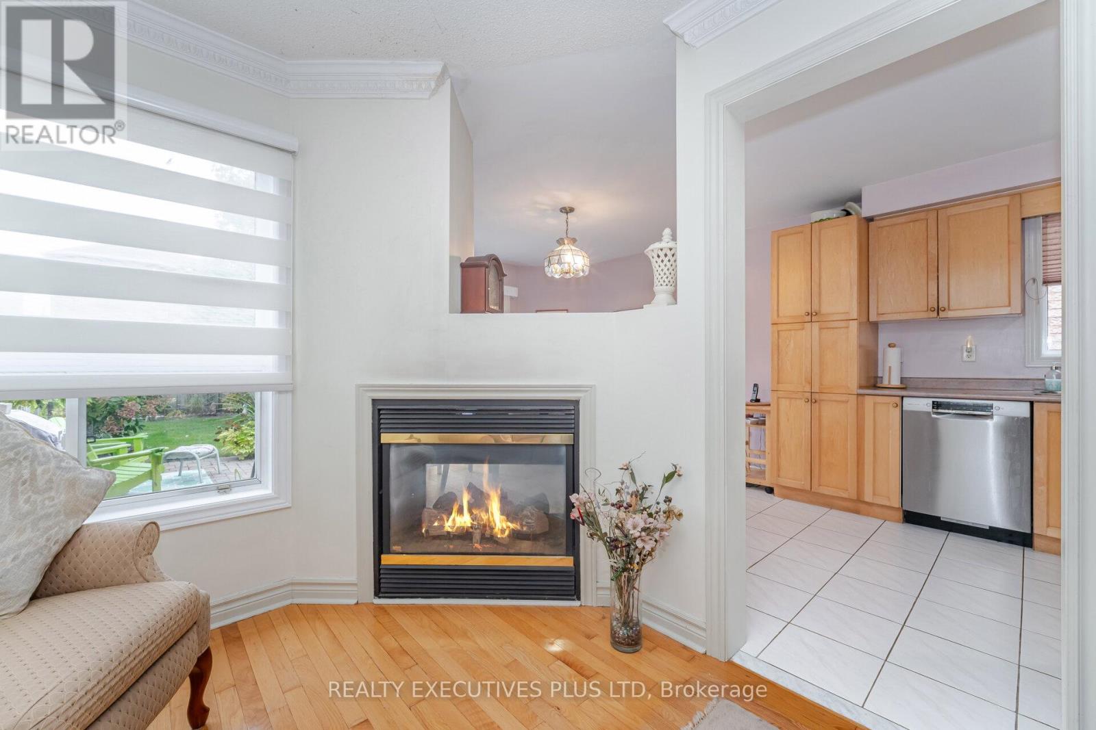 12 Manorwood Court, Caledon (Bolton North), Ontario  L7E 2S9 - Photo 15 - W12456250